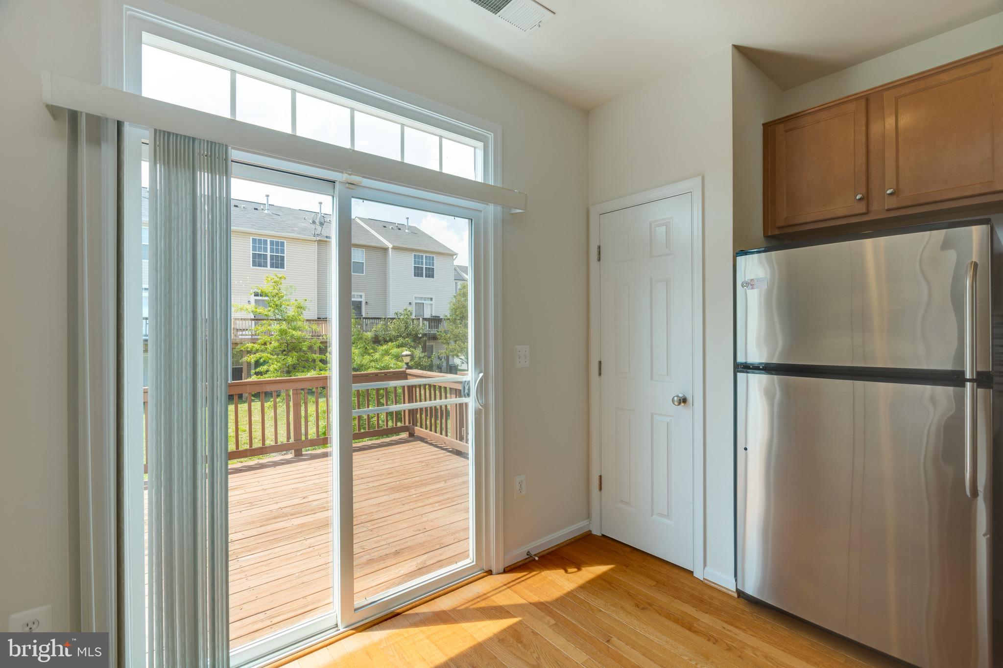 POWELLS RUN VILLAGE COND - Residential