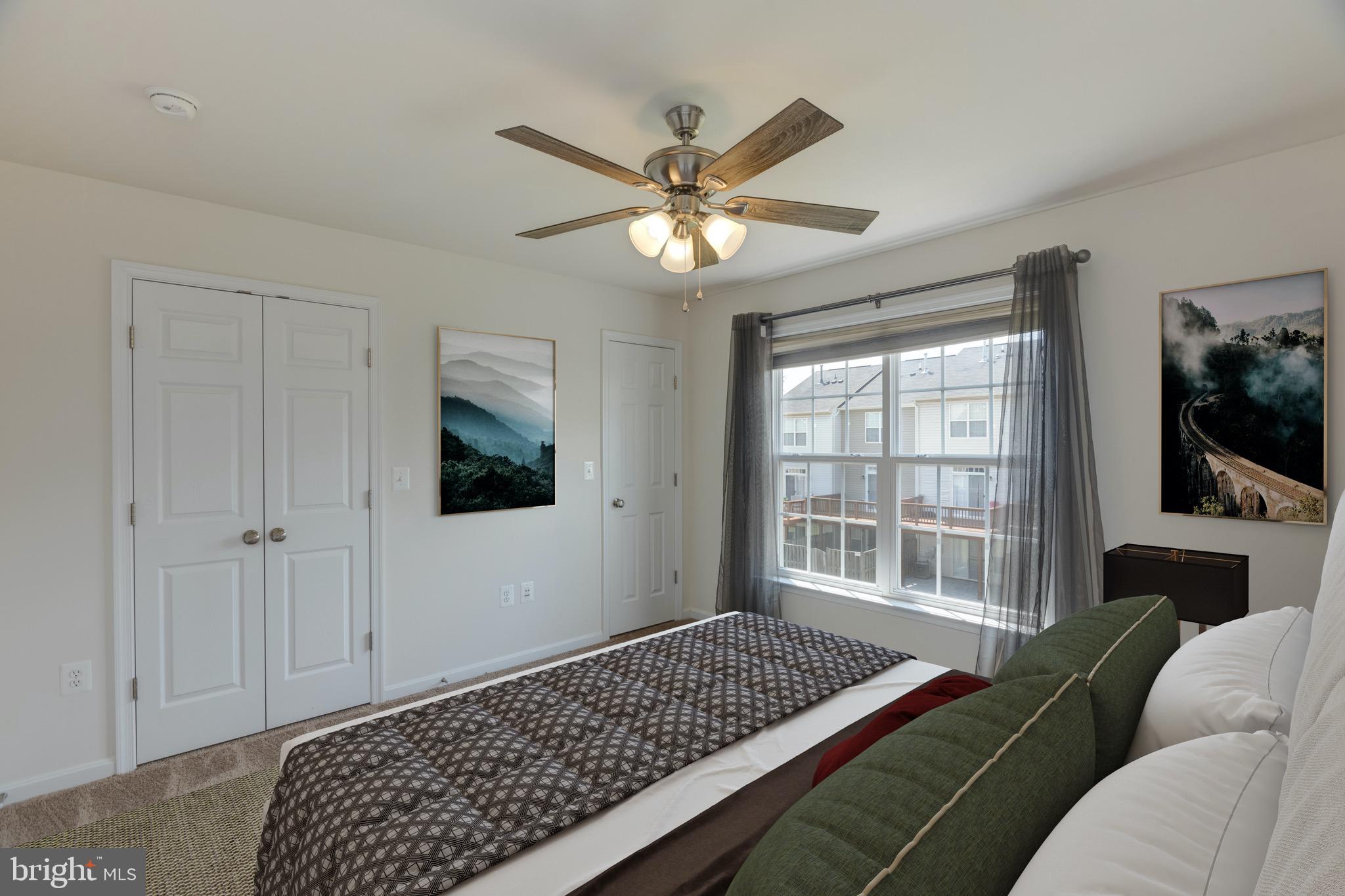 POWELLS RUN VILLAGE COND - Residential