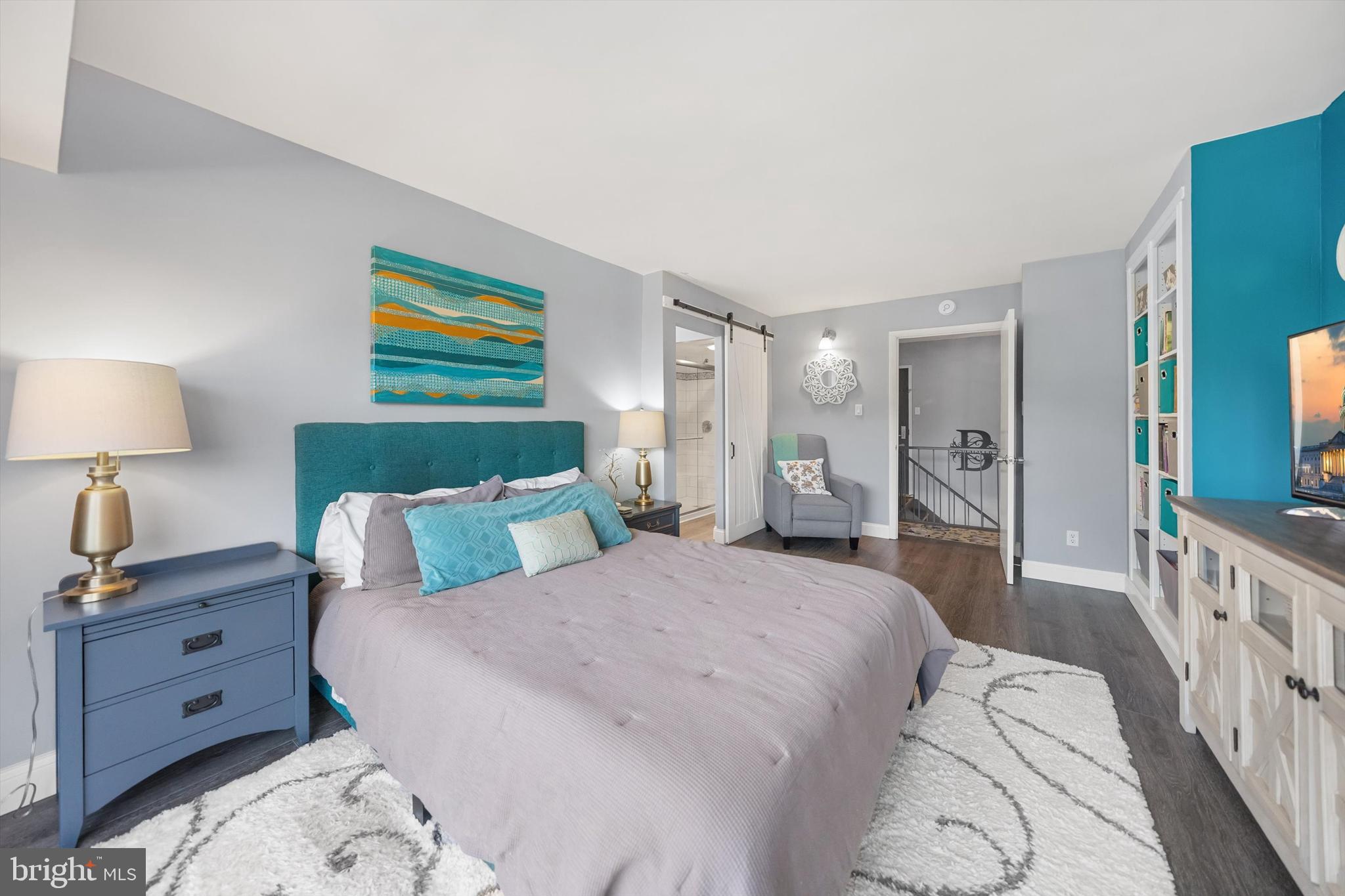 CARLYLE HOUSE - Residential Lease