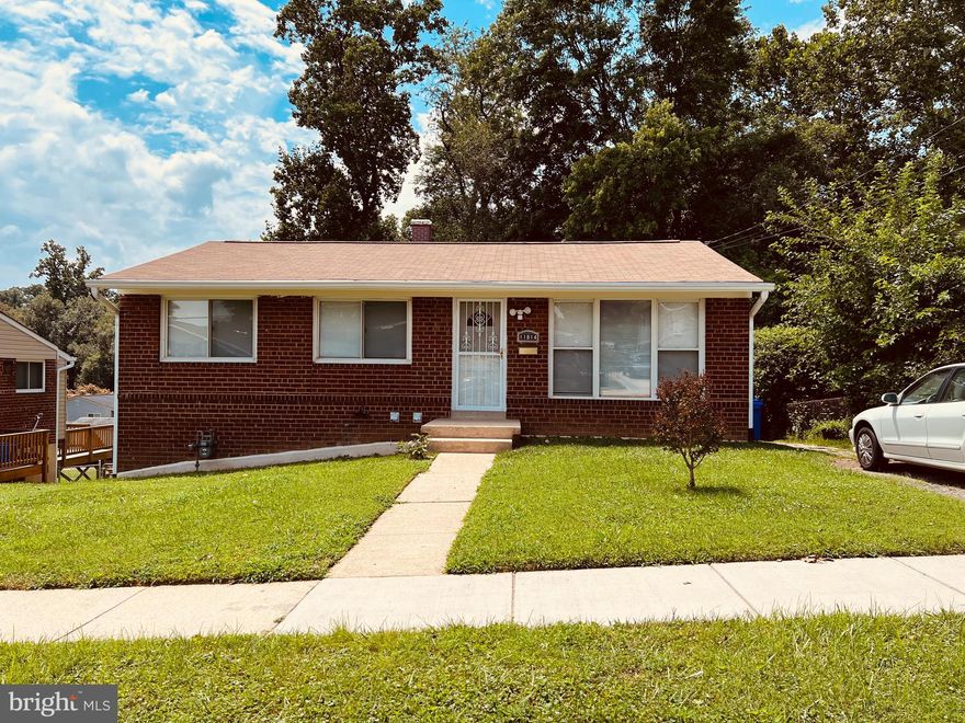 One bedroom. One full bath. One level in basement of Single-family house. 900 sf living area. Renovated completely. Wood floor, new kitchen, bathroom and laundry. Entrance in rear yard which was separated from the upper level totally. Utilities were shared with owner separate from the rent. Schedule online for showing.