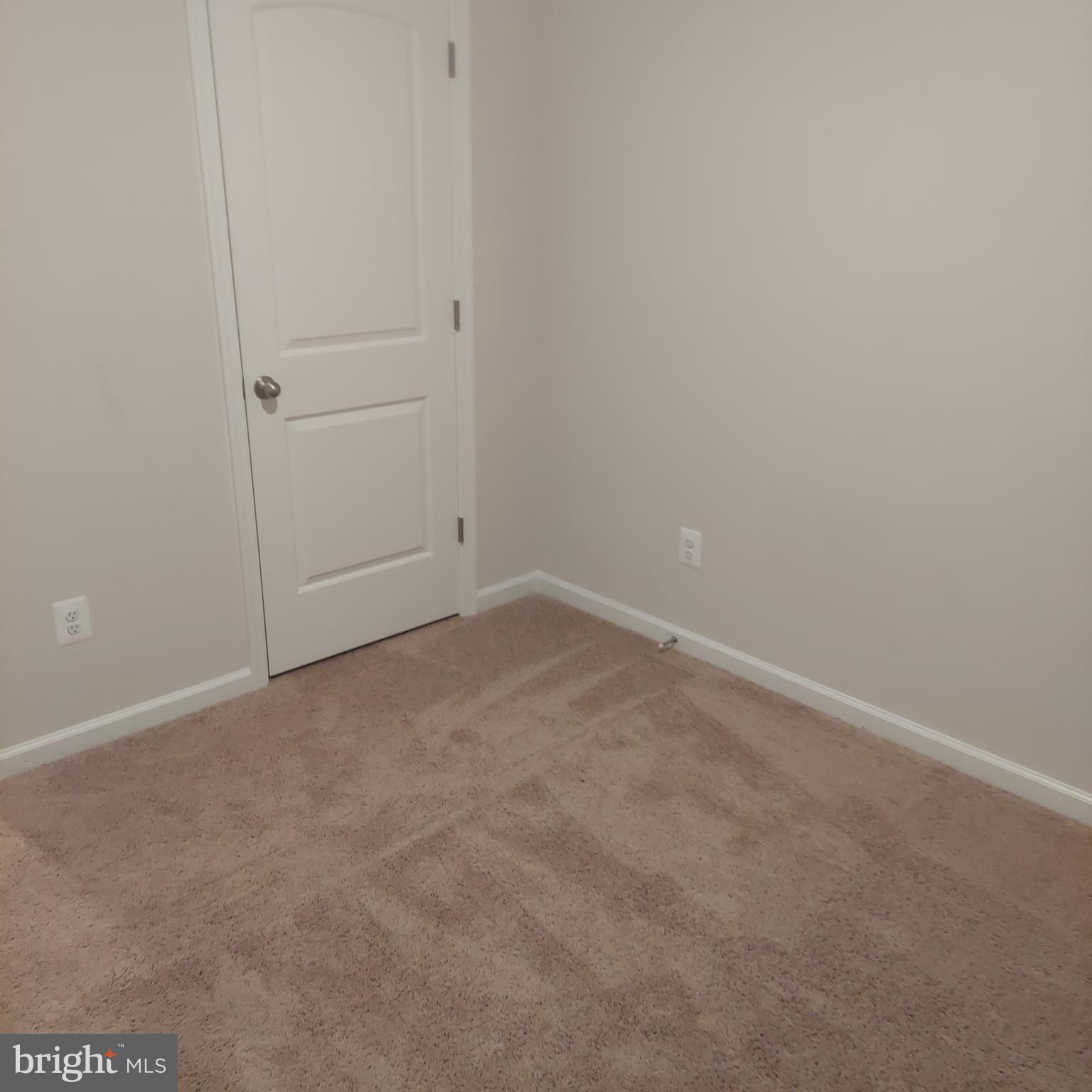 HOMEPLACE AT RIVERSIDE - Residential Lease