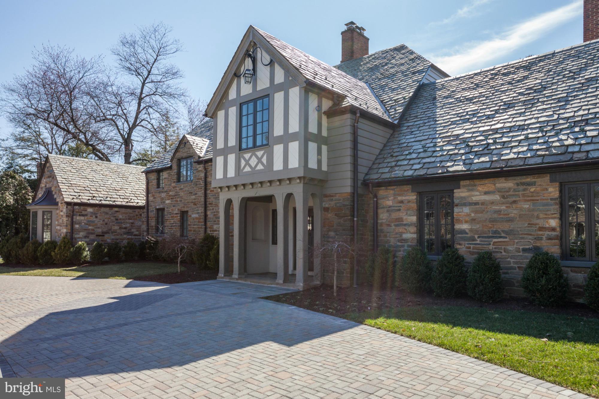 FOREST HILLS - Residential