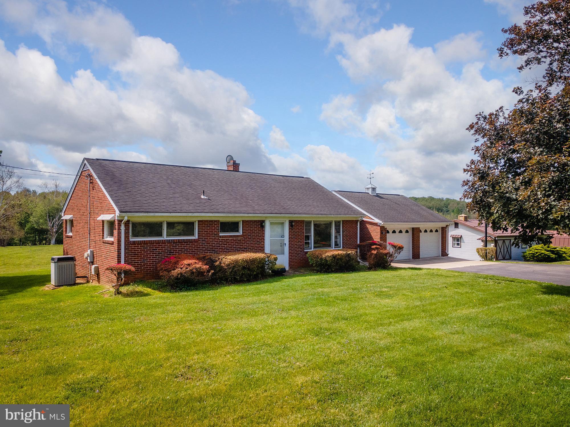 1112 GOLD MINE ROAD