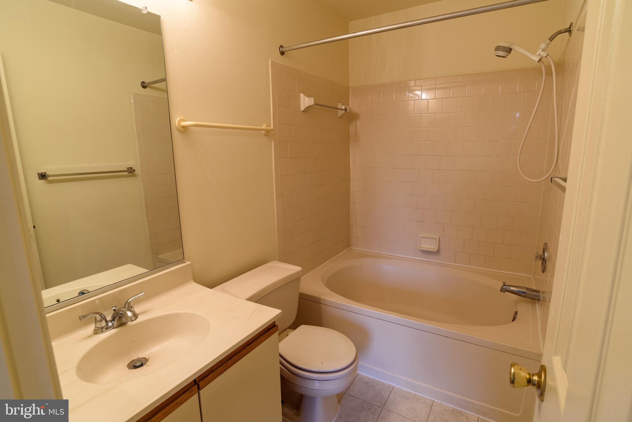 DORSEY HALL - Residential Lease