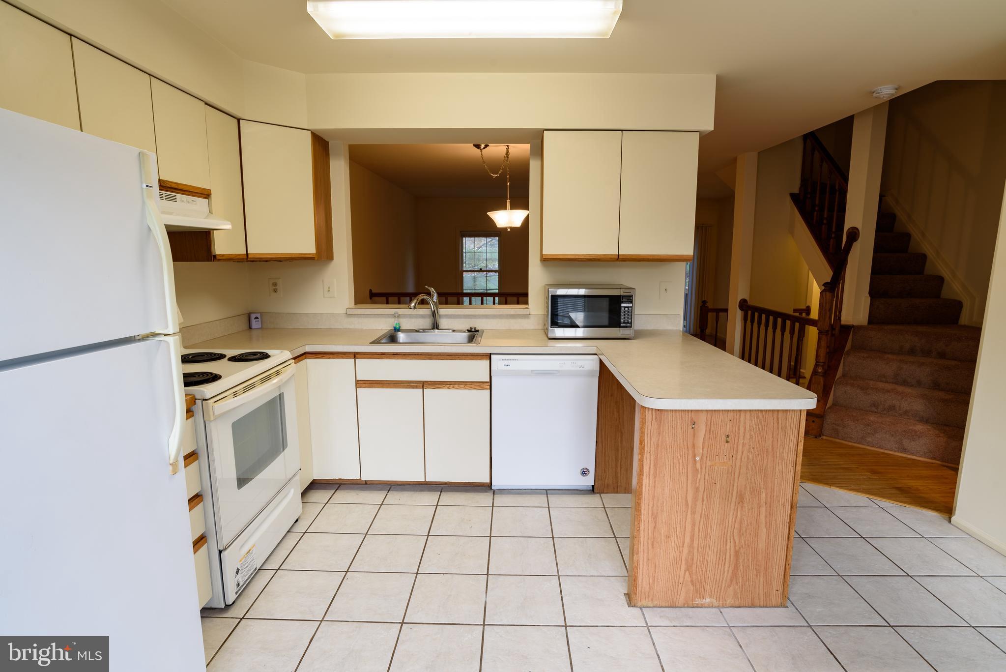 DORSEY HALL - Residential Lease