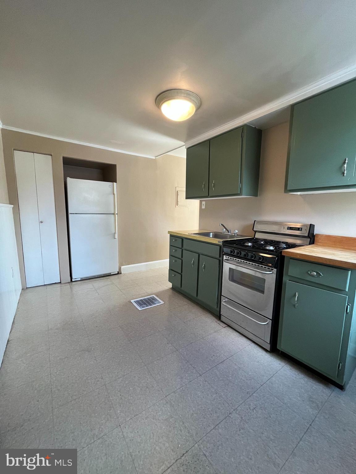 MANAYUNK - Residential Lease