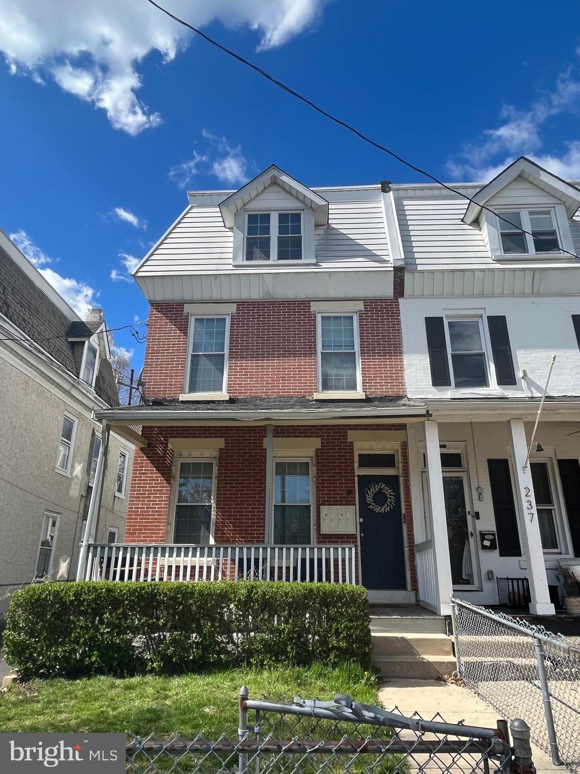 MANAYUNK - Residential Lease