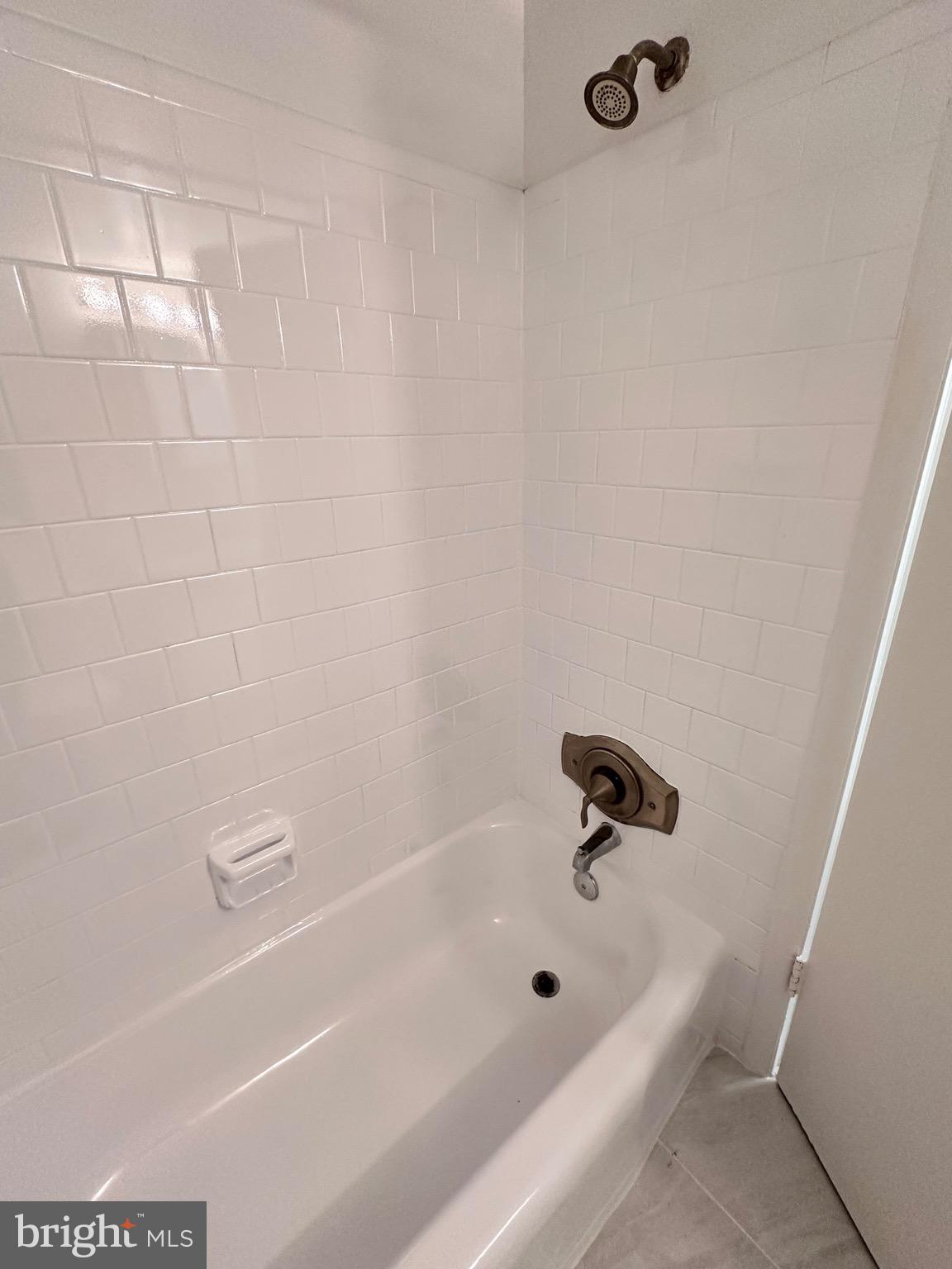 ANNANDALE GARDENS - Residential