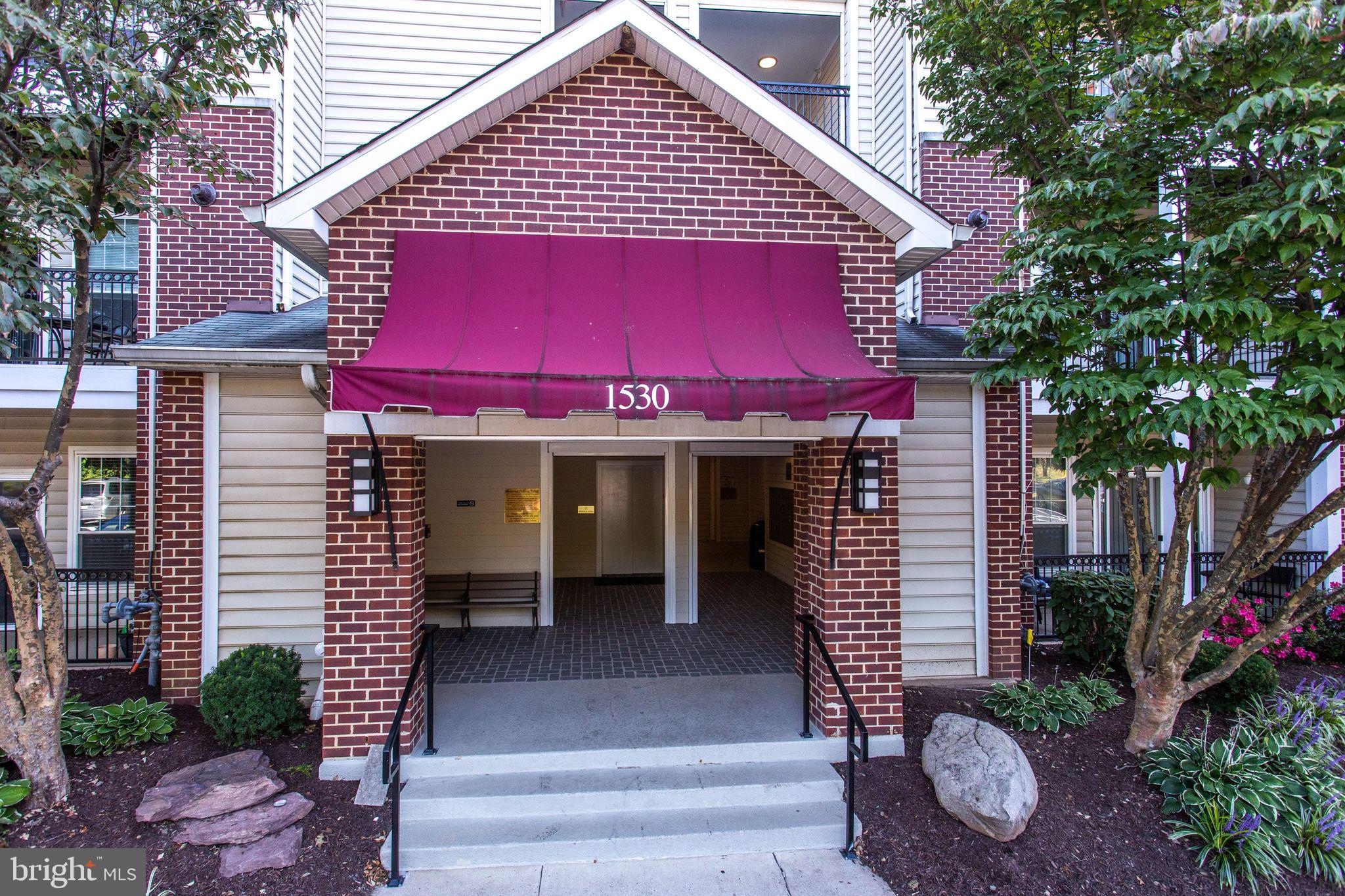 GATES OF MCLEAN - Residential Lease