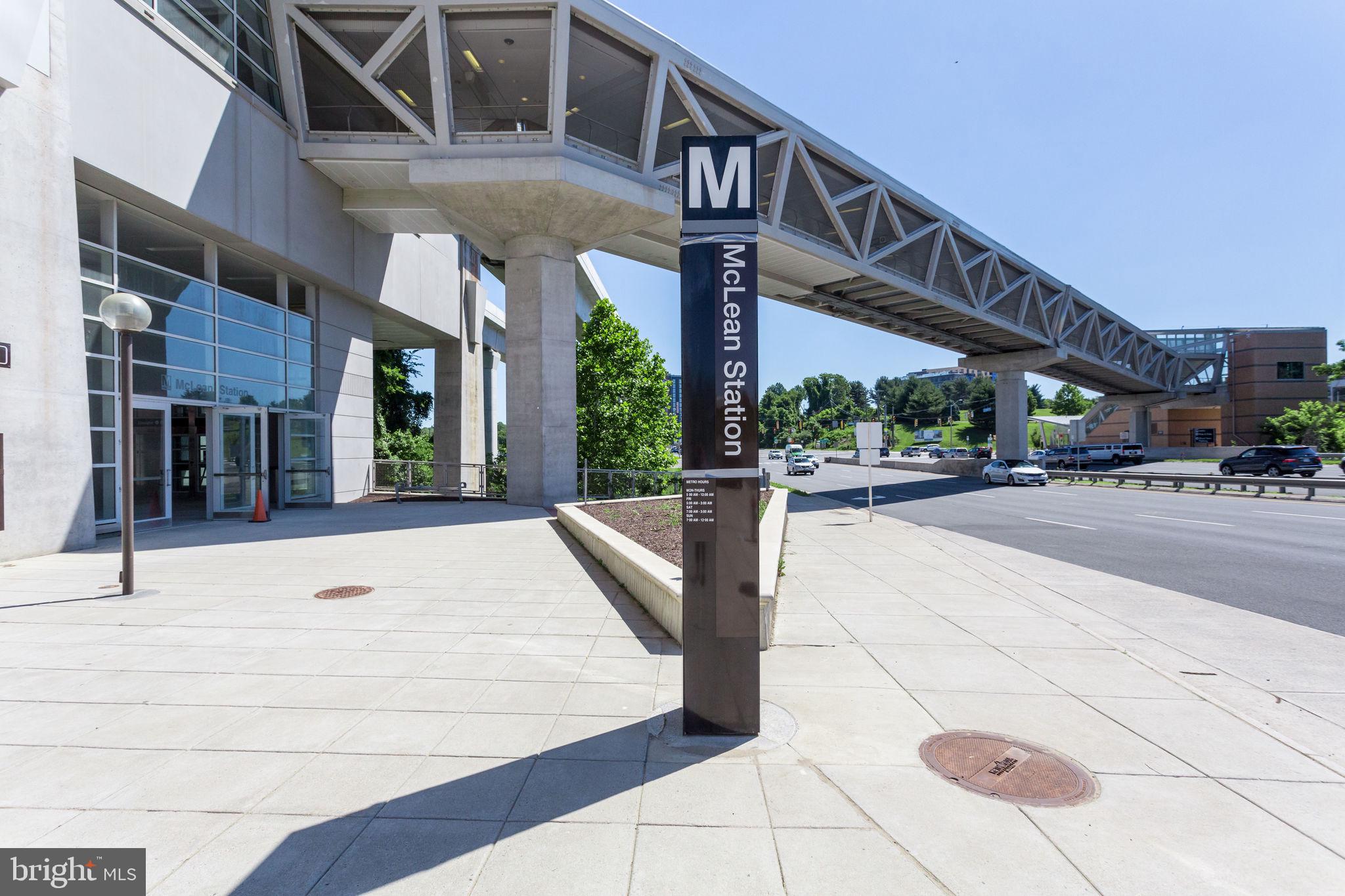 GATES OF MCLEAN - Residential Lease