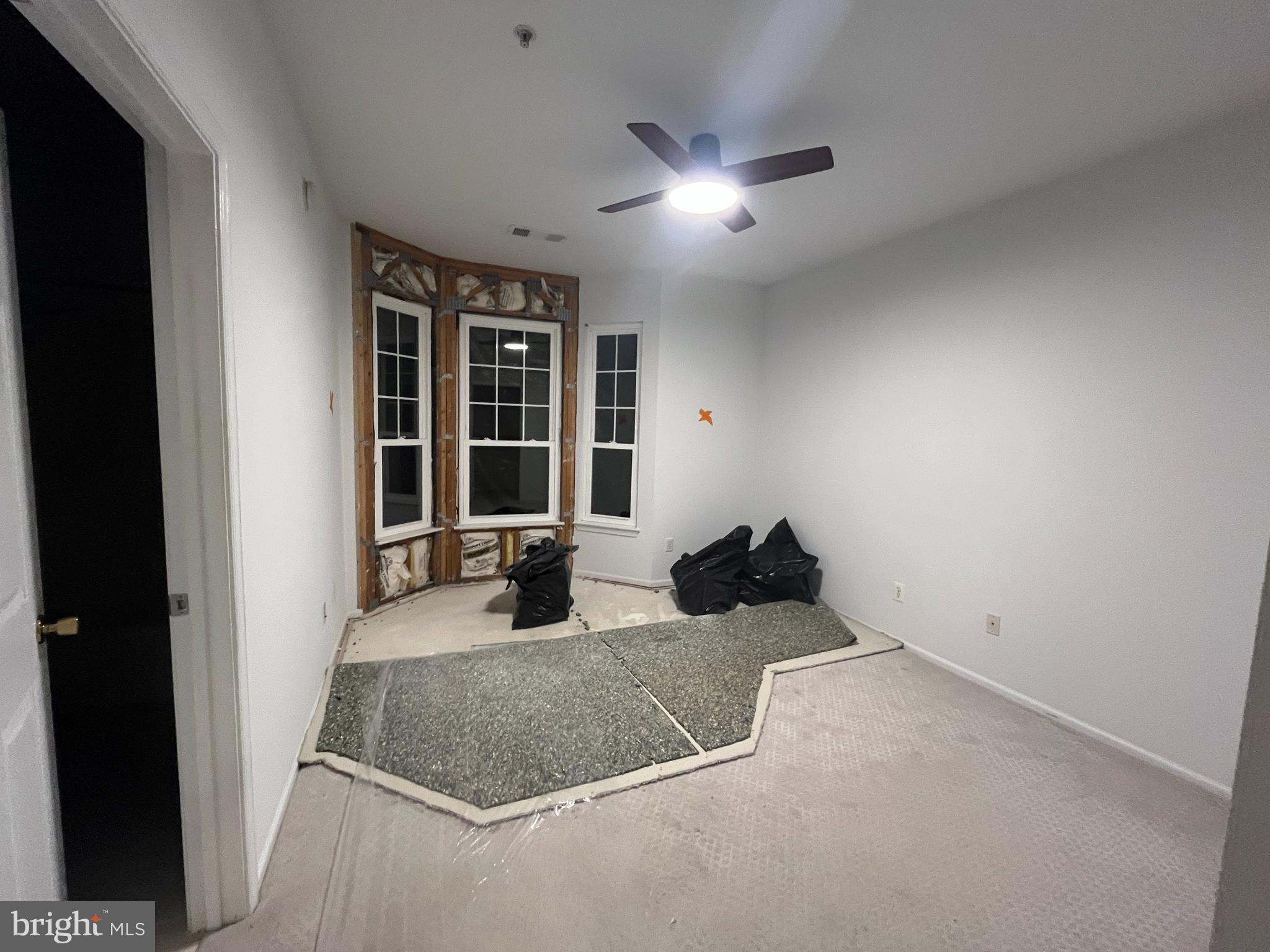 GATES OF MCLEAN - Residential Lease