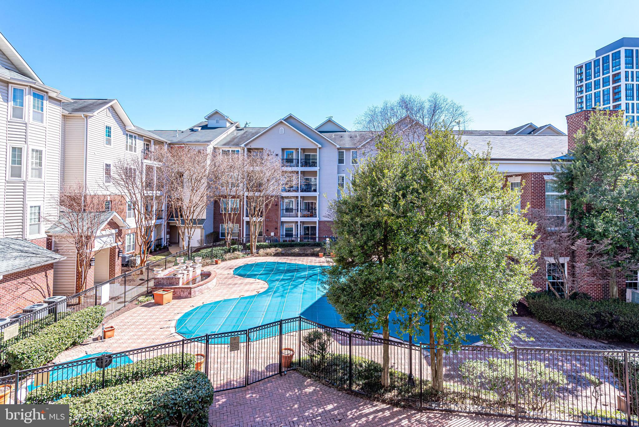 GATES OF MCLEAN - Residential Lease