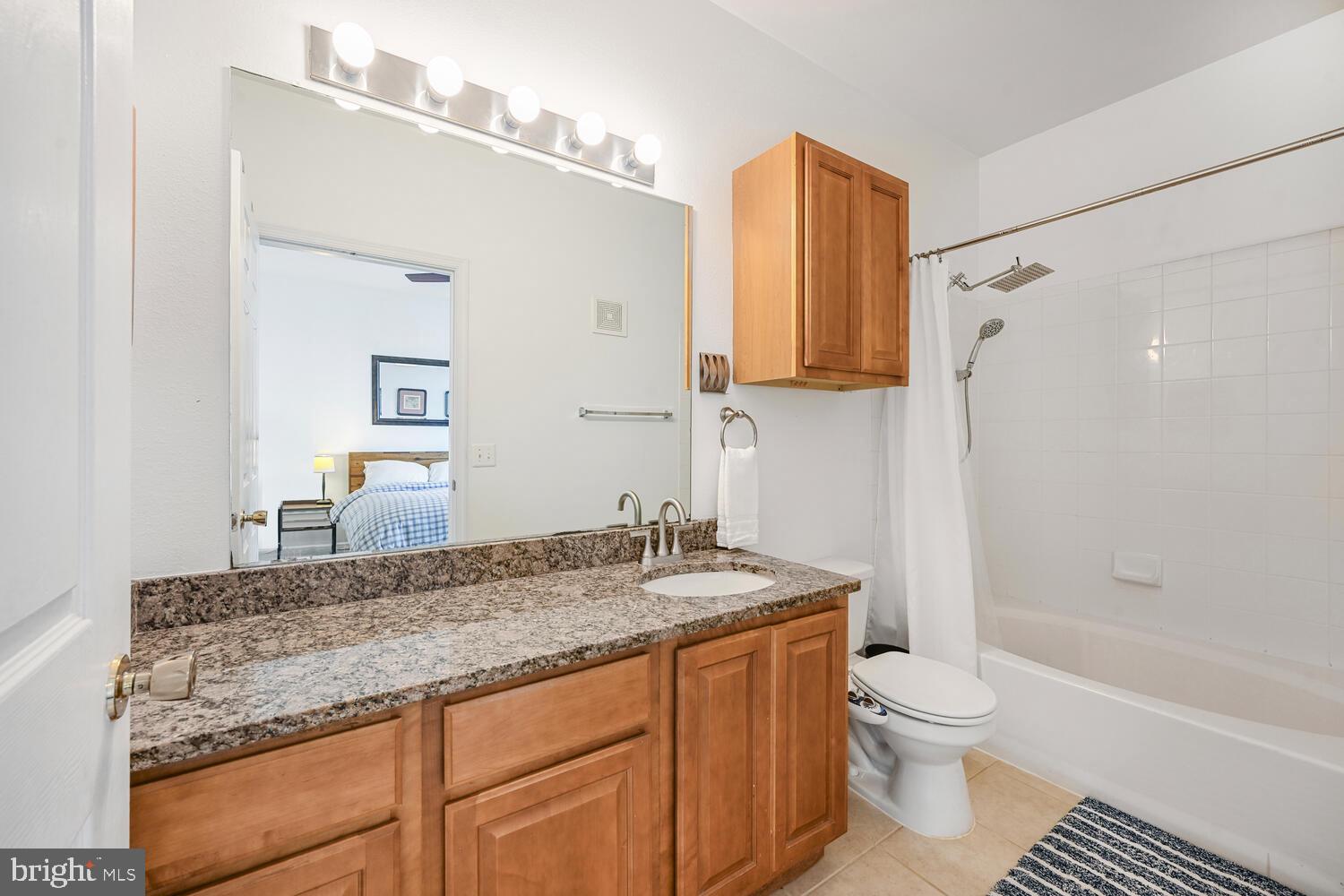 GATES OF MCLEAN - Residential Lease