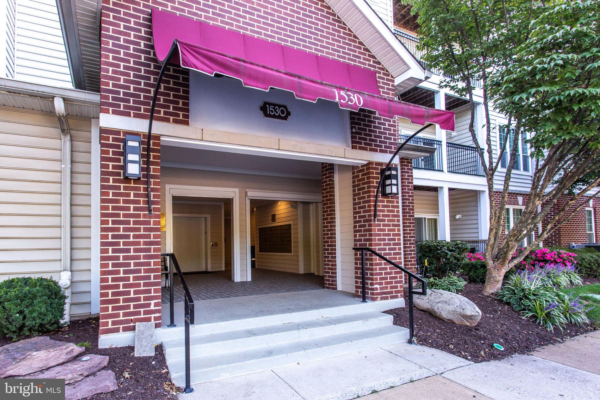 GATES OF MCLEAN - Residential Lease