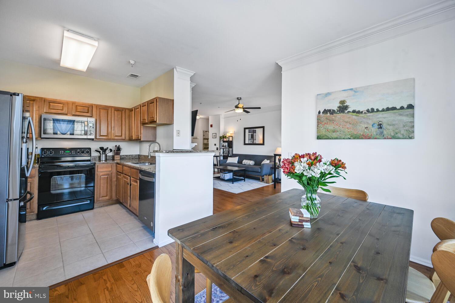 GATES OF MCLEAN - Residential Lease