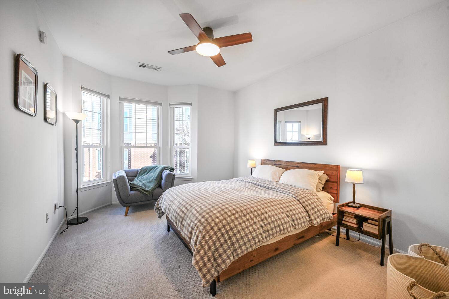 GATES OF MCLEAN - Residential Lease