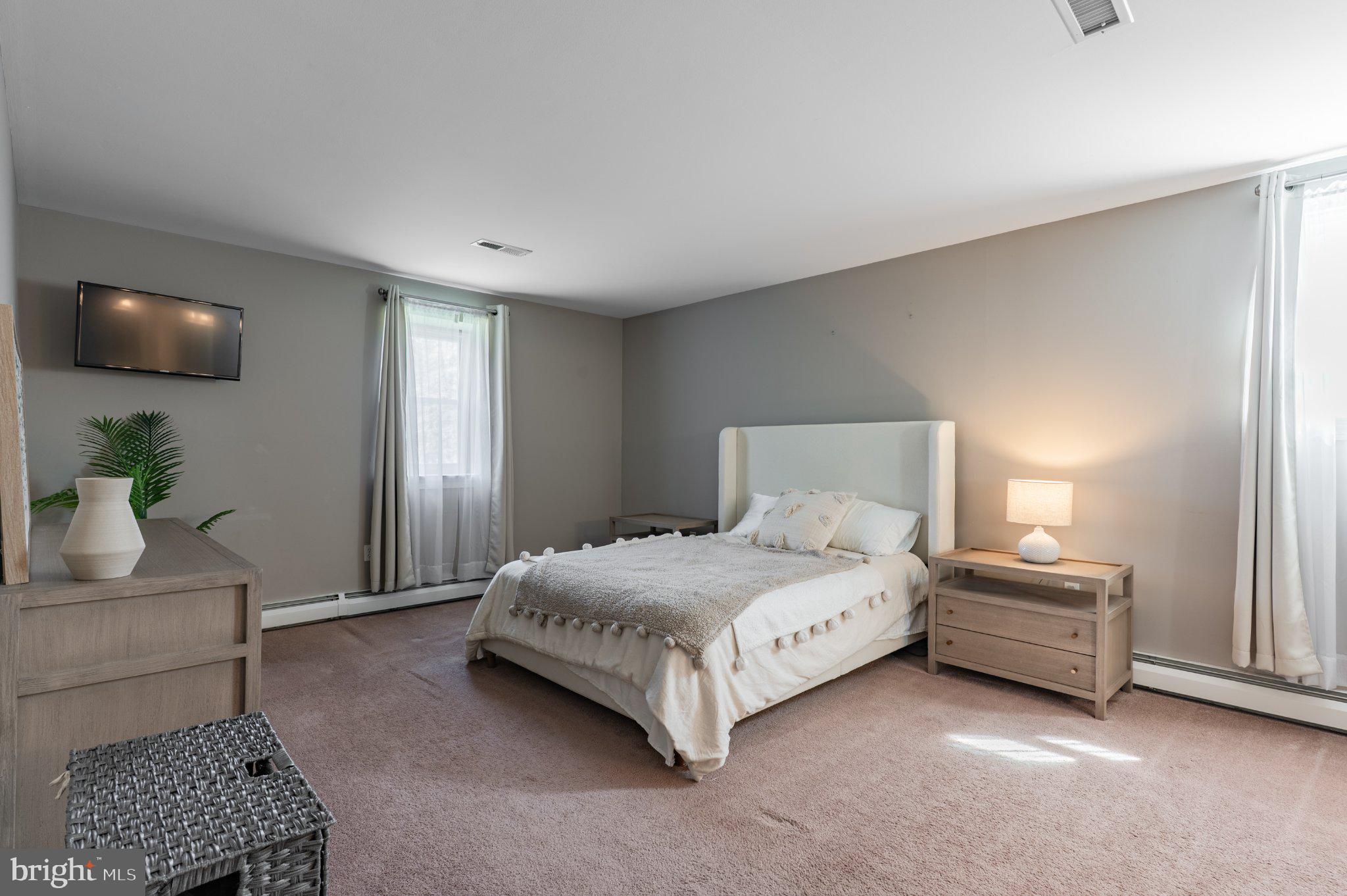 SHADOW RIDGE - Residential