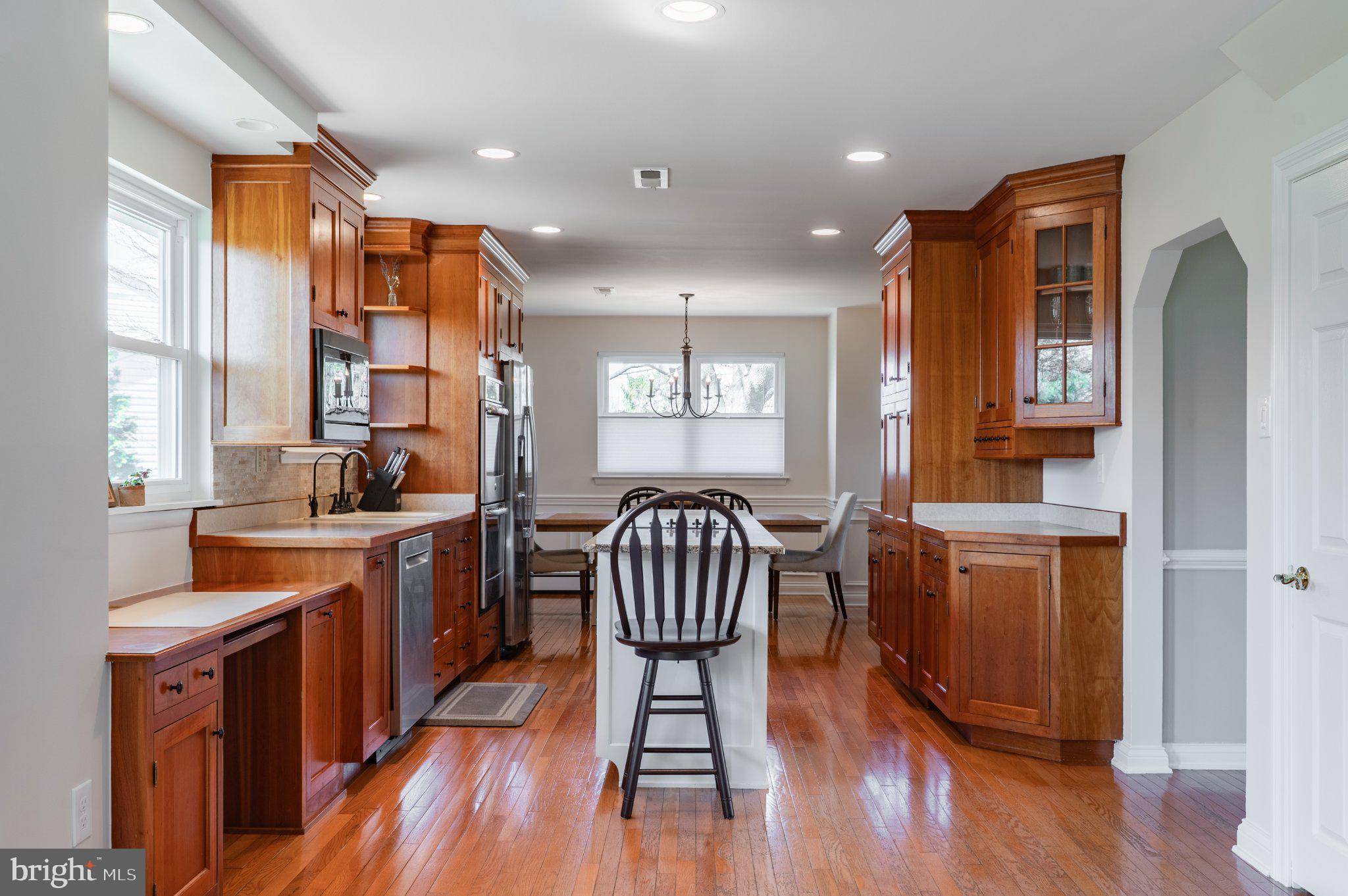 SHADOW RIDGE - Residential