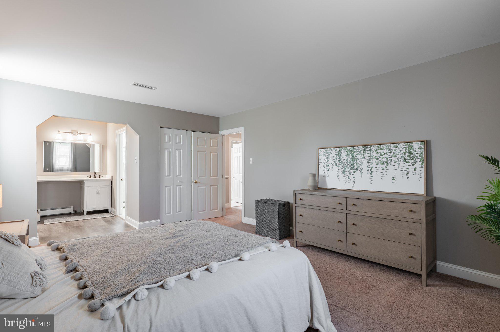 SHADOW RIDGE - Residential