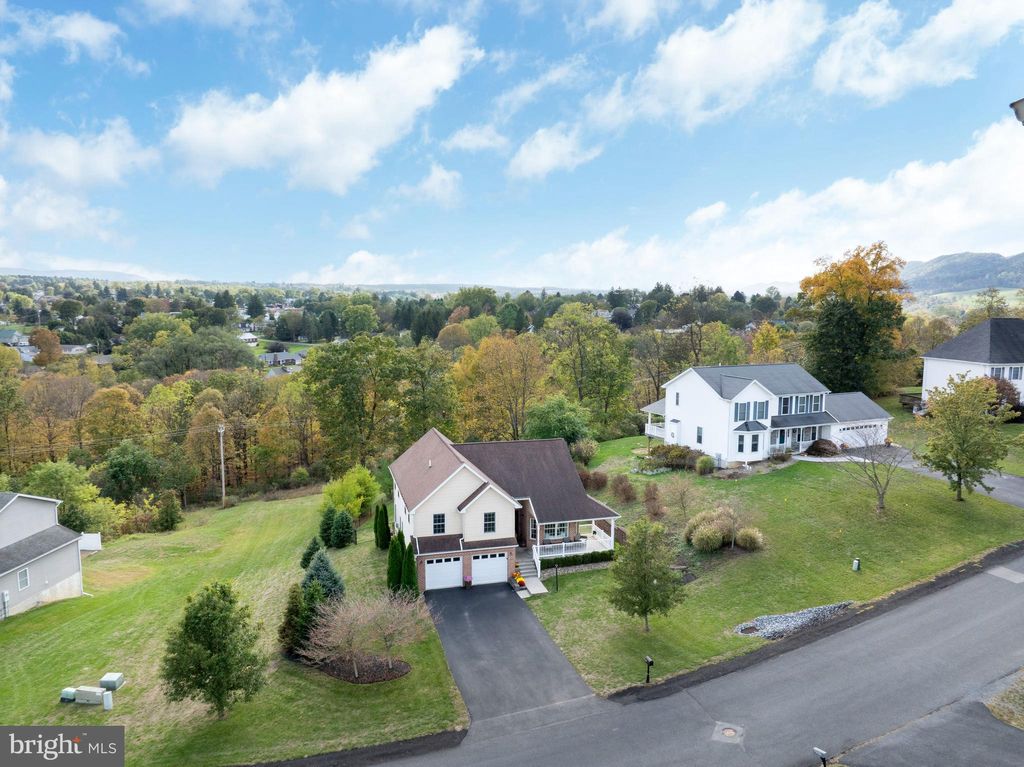 Photo of 184 Wiltshire Drive, BELLEFONTE, PA 16823 (MLS # PACE2516640)