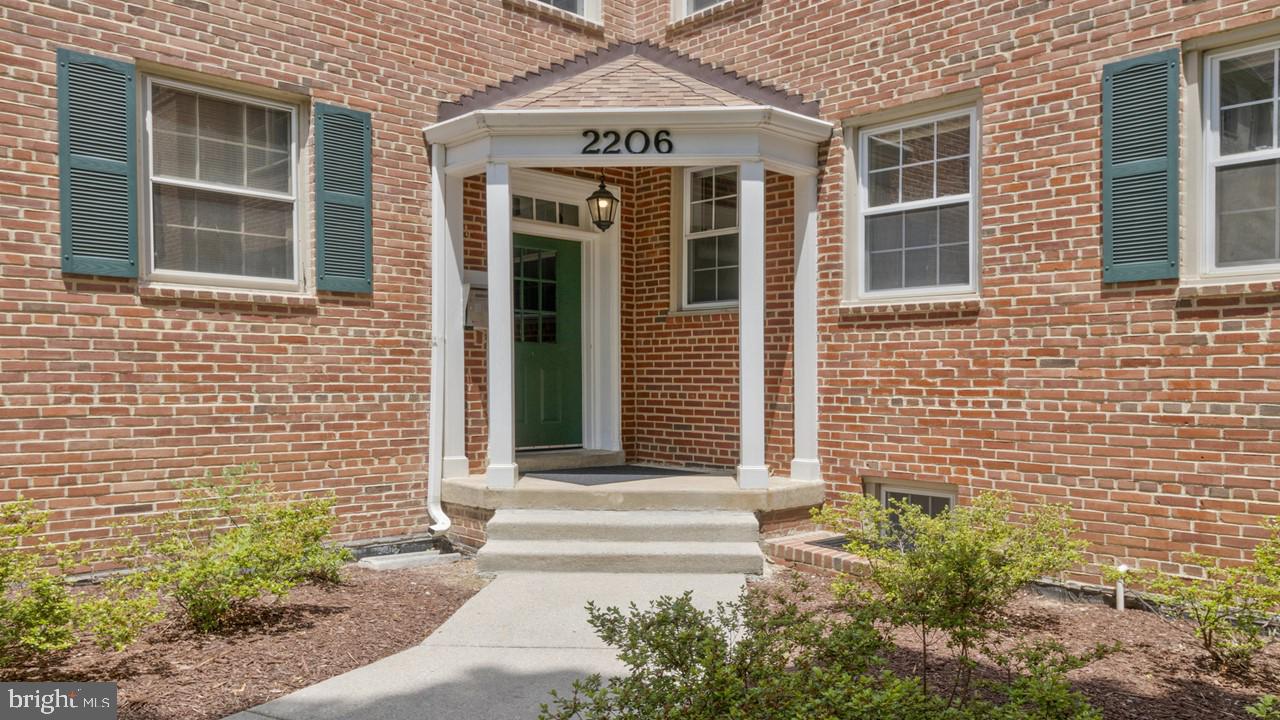 Welcome to your new home at 2206 Washington Ave #103, Silver Spring, MD! This charming 2-bedroom, 1-bathroom condo offers a spacious living area filled with natural light, a modern kitchen with ample cabinet space, and comfortable bedrooms with generous closets. Enjoy the convenience of in-unit laundry and a reserved parking spot. Located minutes from downtown Silver Spring, you'll have easy access to dining, shopping, and entertainment, as well as the Silver Spring Metro Station for an easy commute. Available furnished or unfurnished. Residents also enjoy community amenities such as a fitness center and swimming pool. Don't miss this opportunity—schedule your tour today!