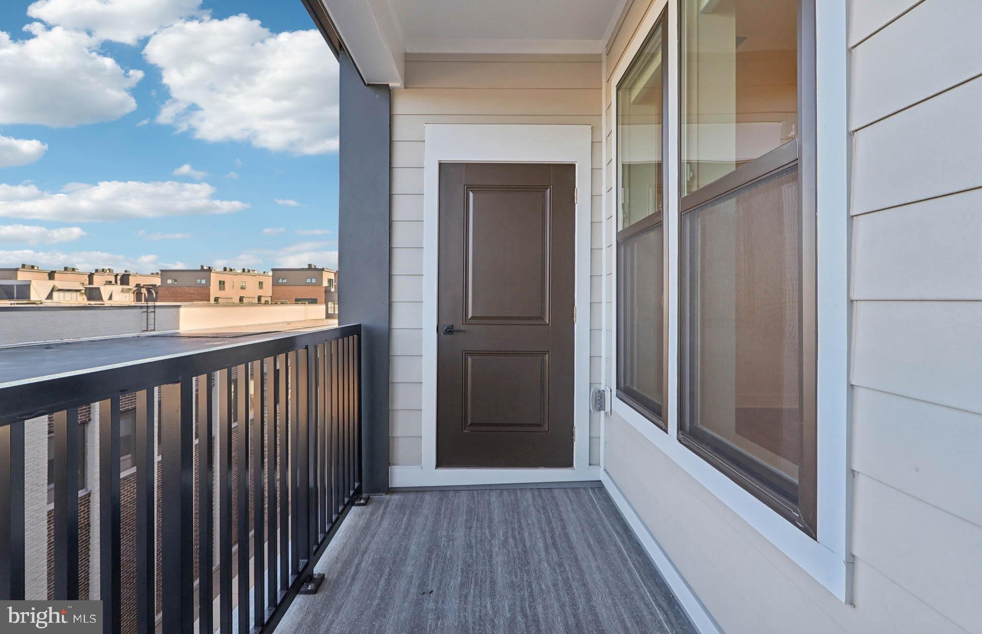 THE FLATS AT NORTHSIDE - Residential