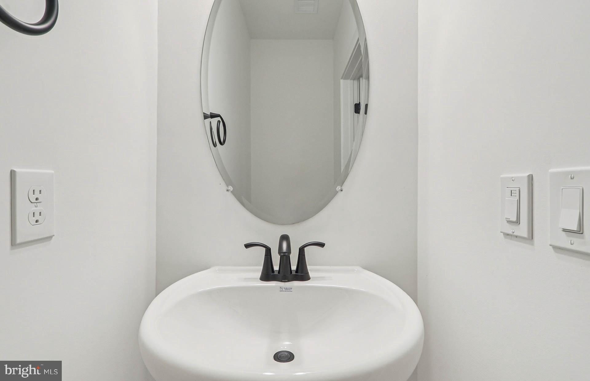 THE FLATS AT NORTHSIDE - Residential