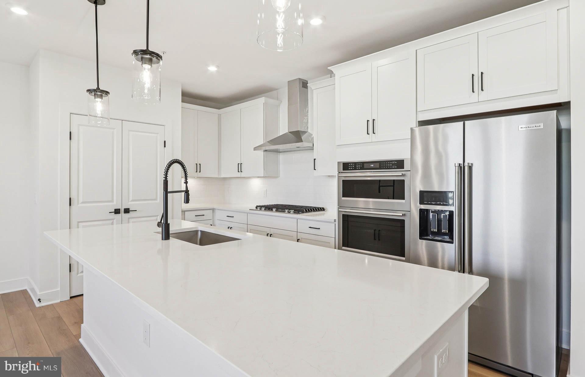 THE FLATS AT NORTHSIDE - Residential