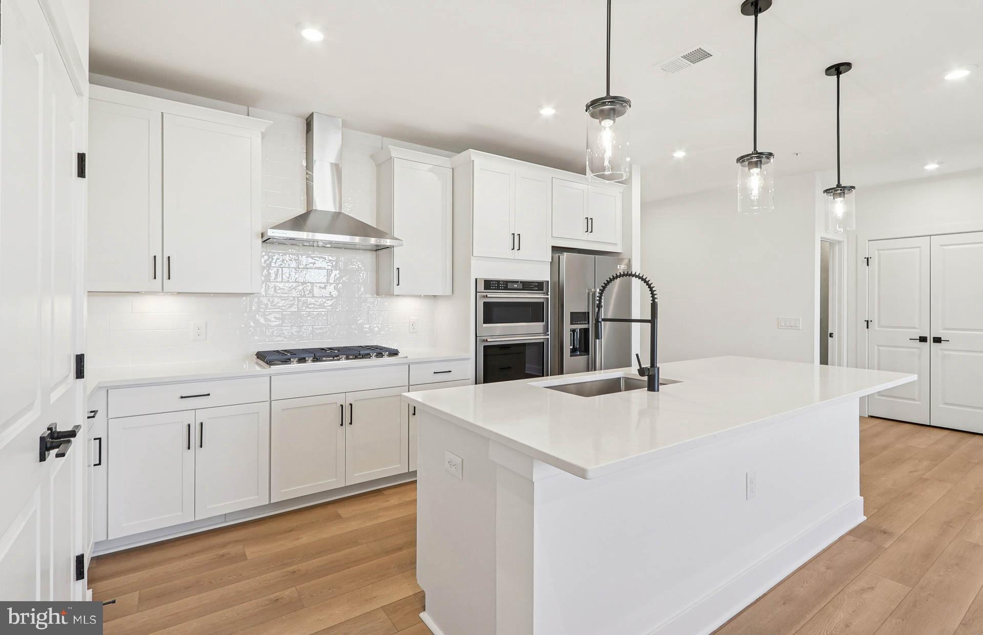 THE FLATS AT NORTHSIDE - Residential