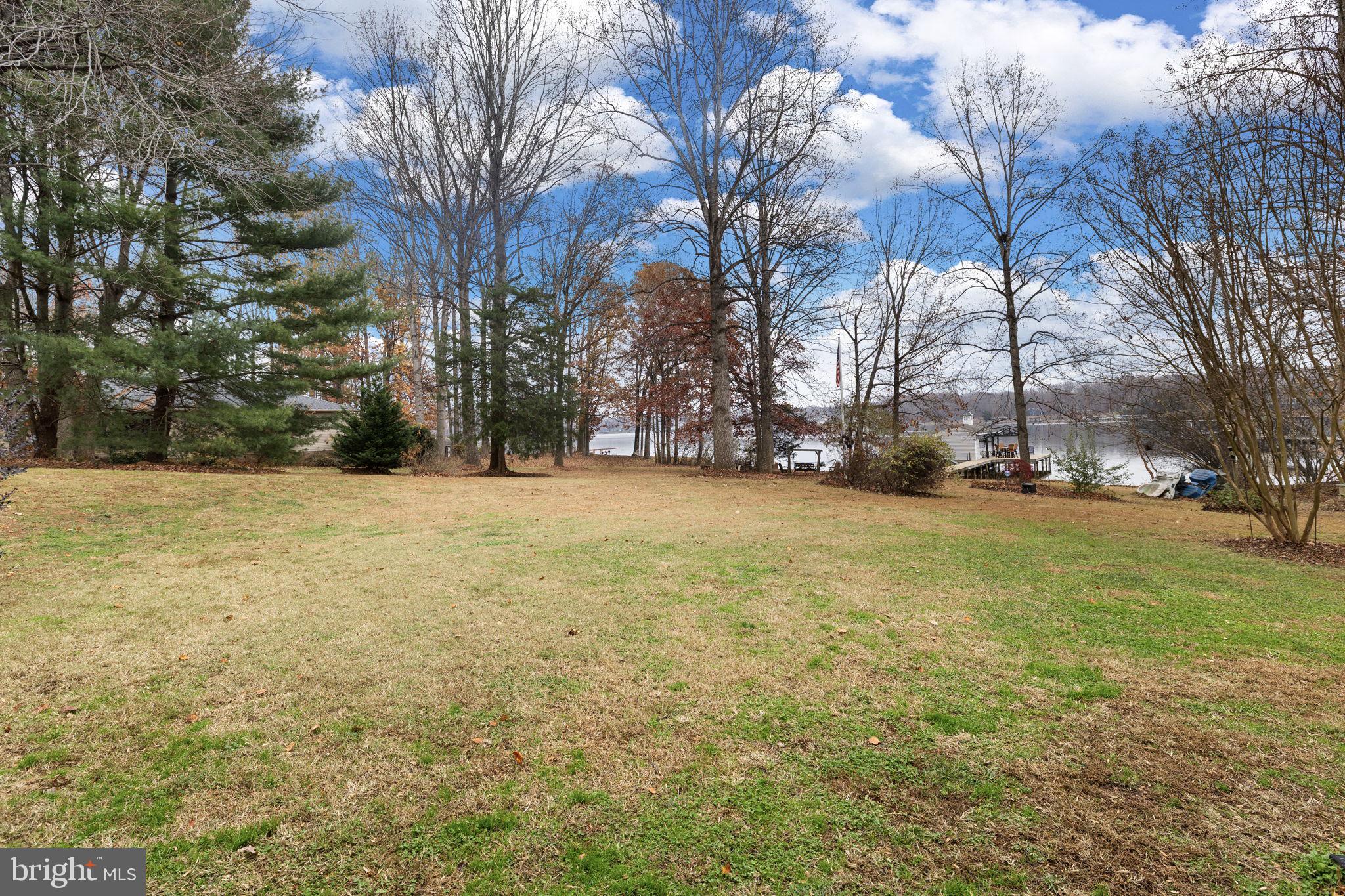 OVERTON FORK - Residential