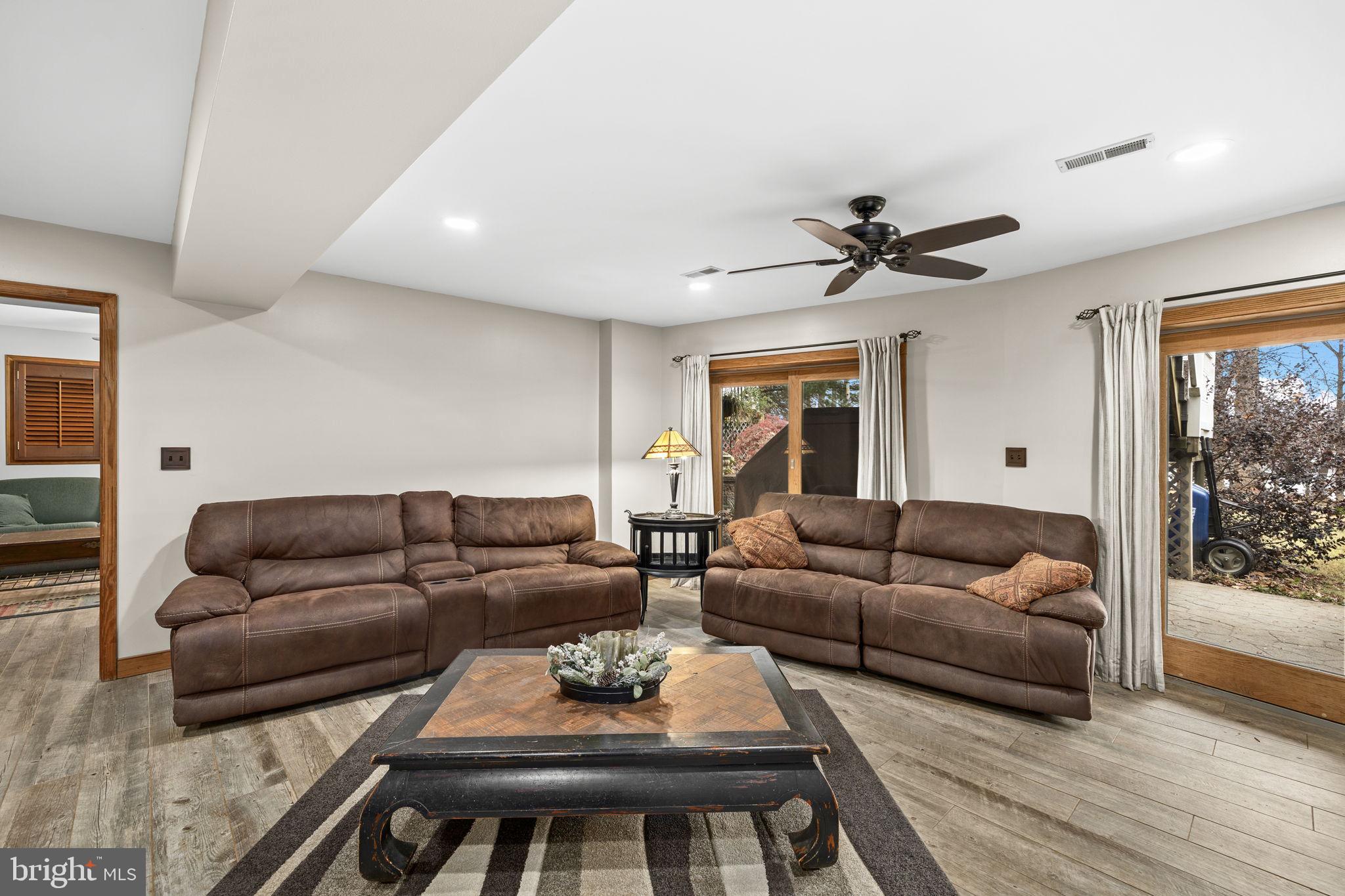 OVERTON FORK - Residential