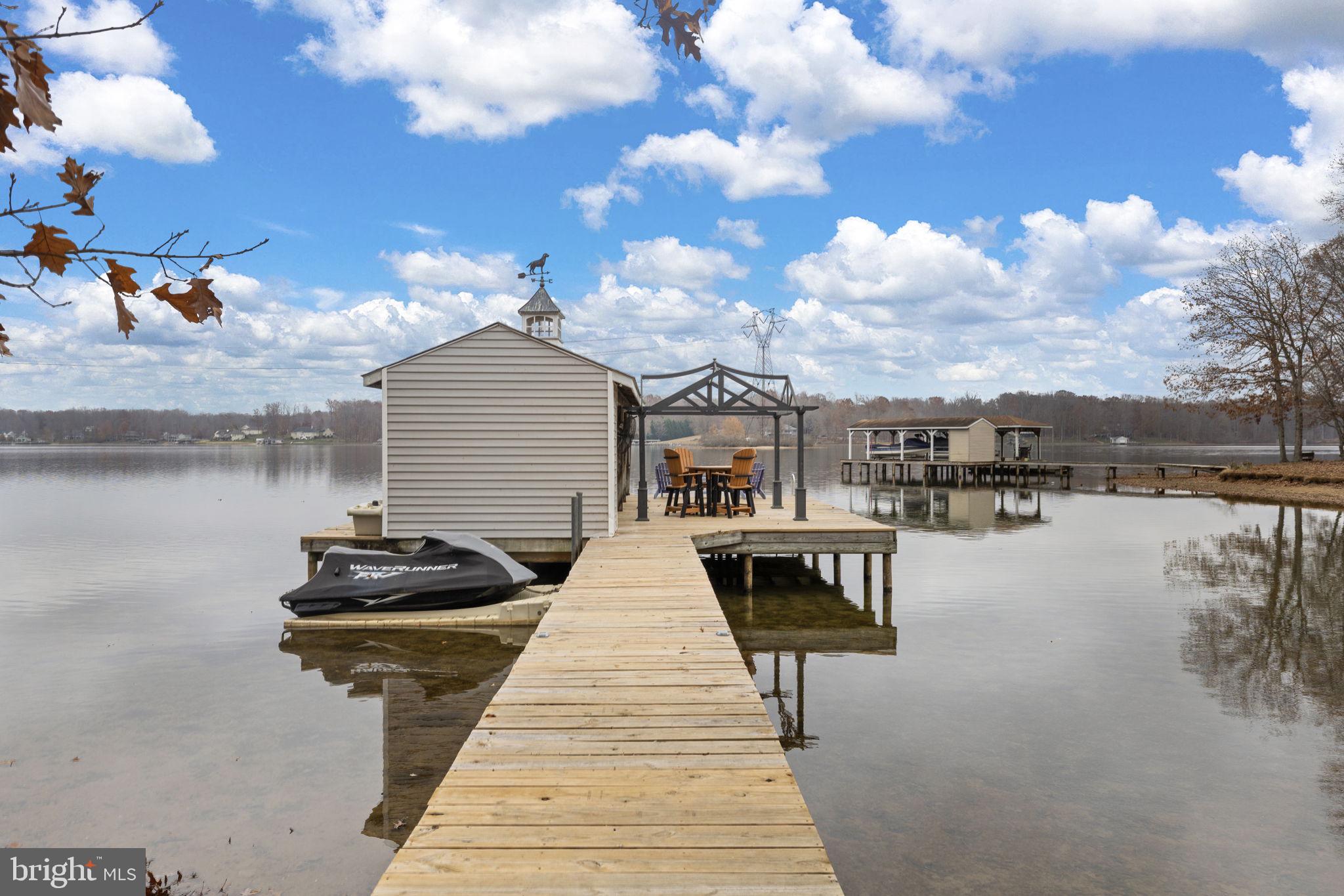 OVERTON FORK - Residential