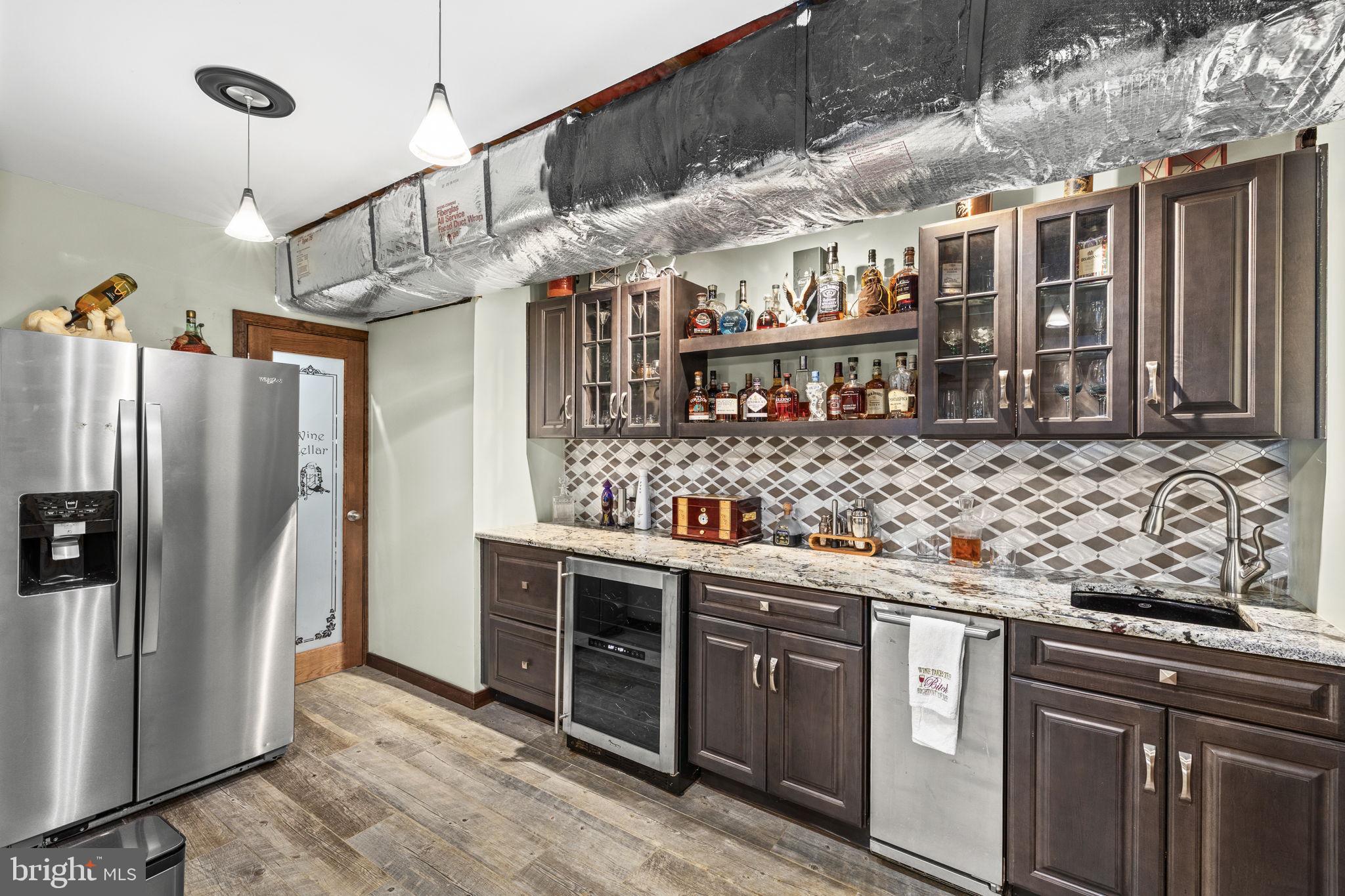 OVERTON FORK - Residential