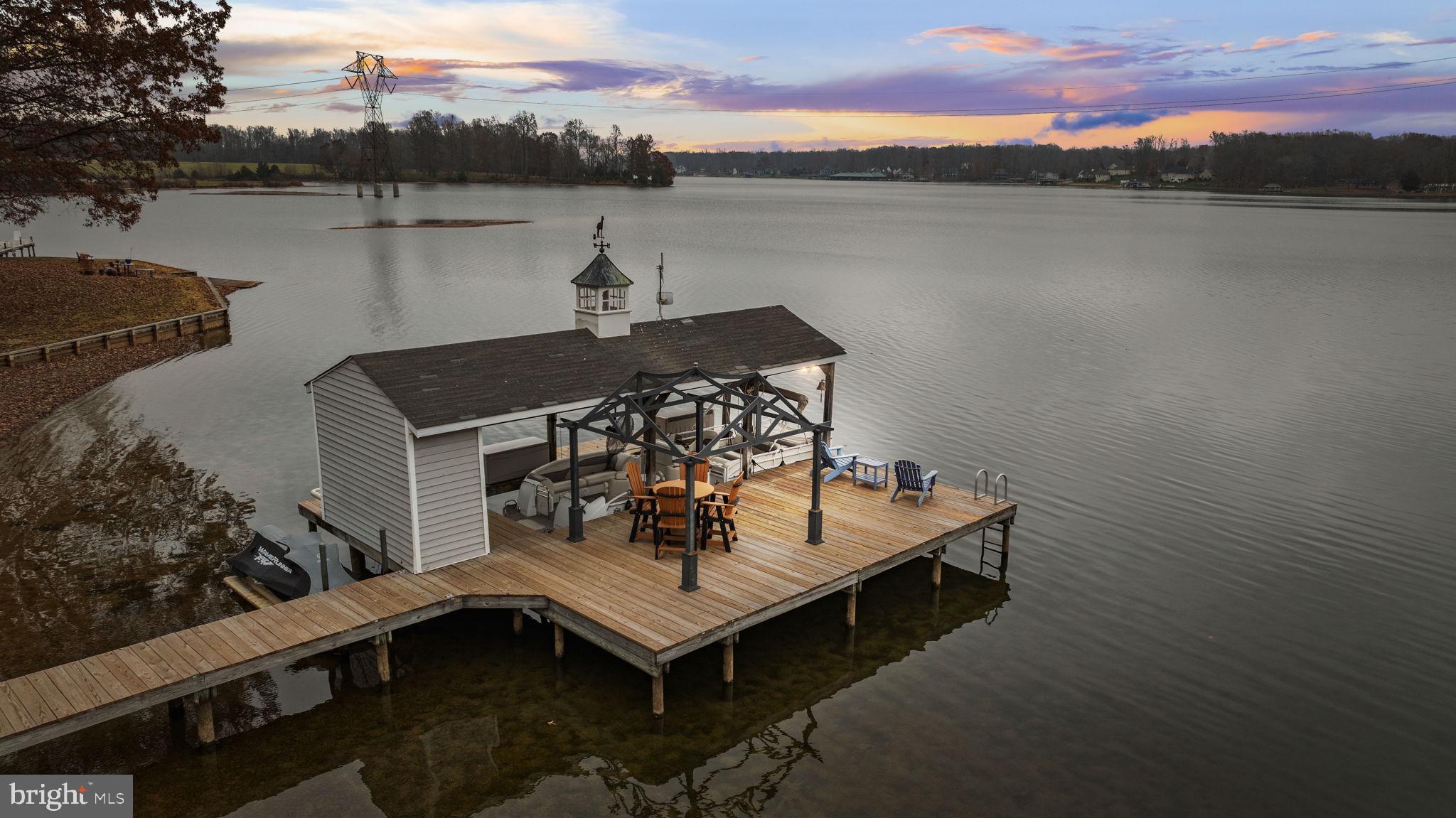 OVERTON FORK - Residential