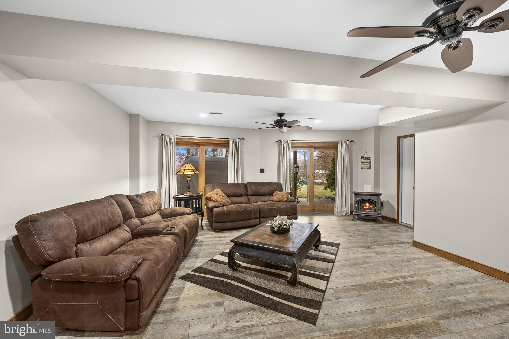 OVERTON FORK - Residential