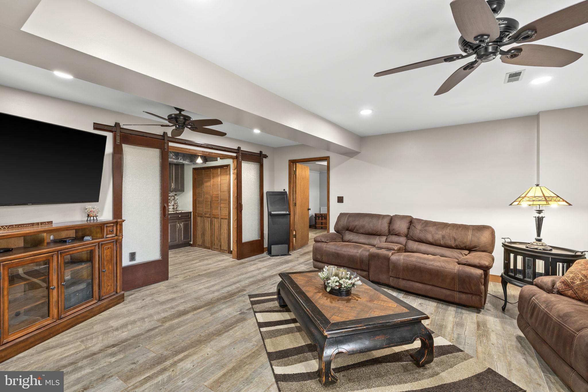 OVERTON FORK - Residential