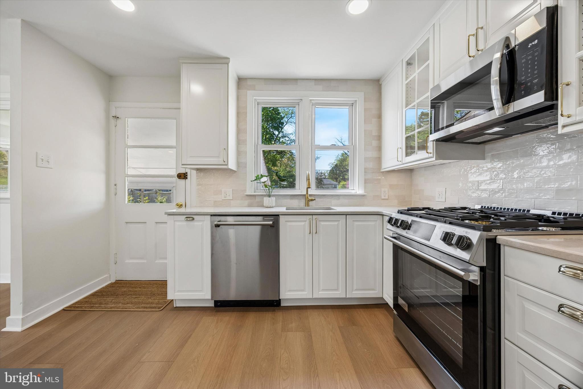 LAVEROCK - Residential