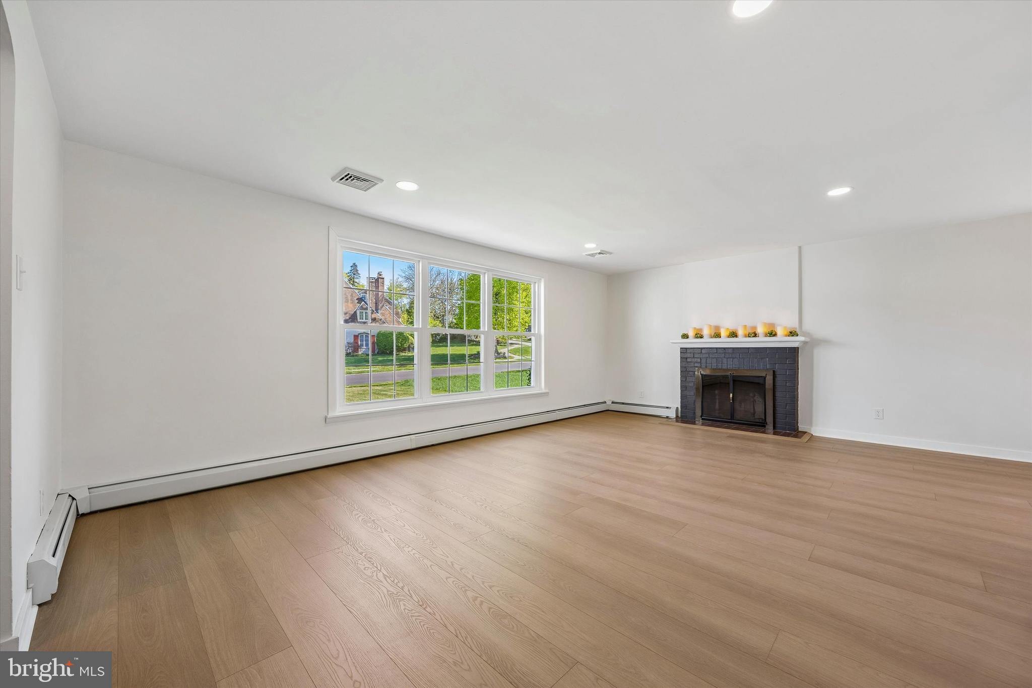 LAVEROCK - Residential