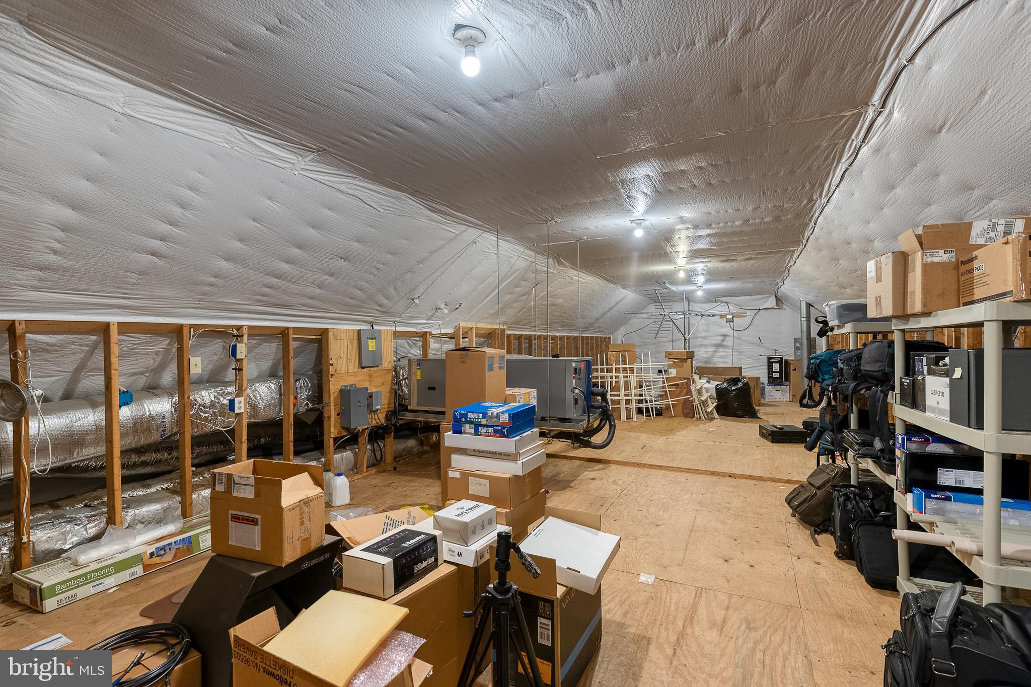 SADDLE RIDGE FARMS - Farm