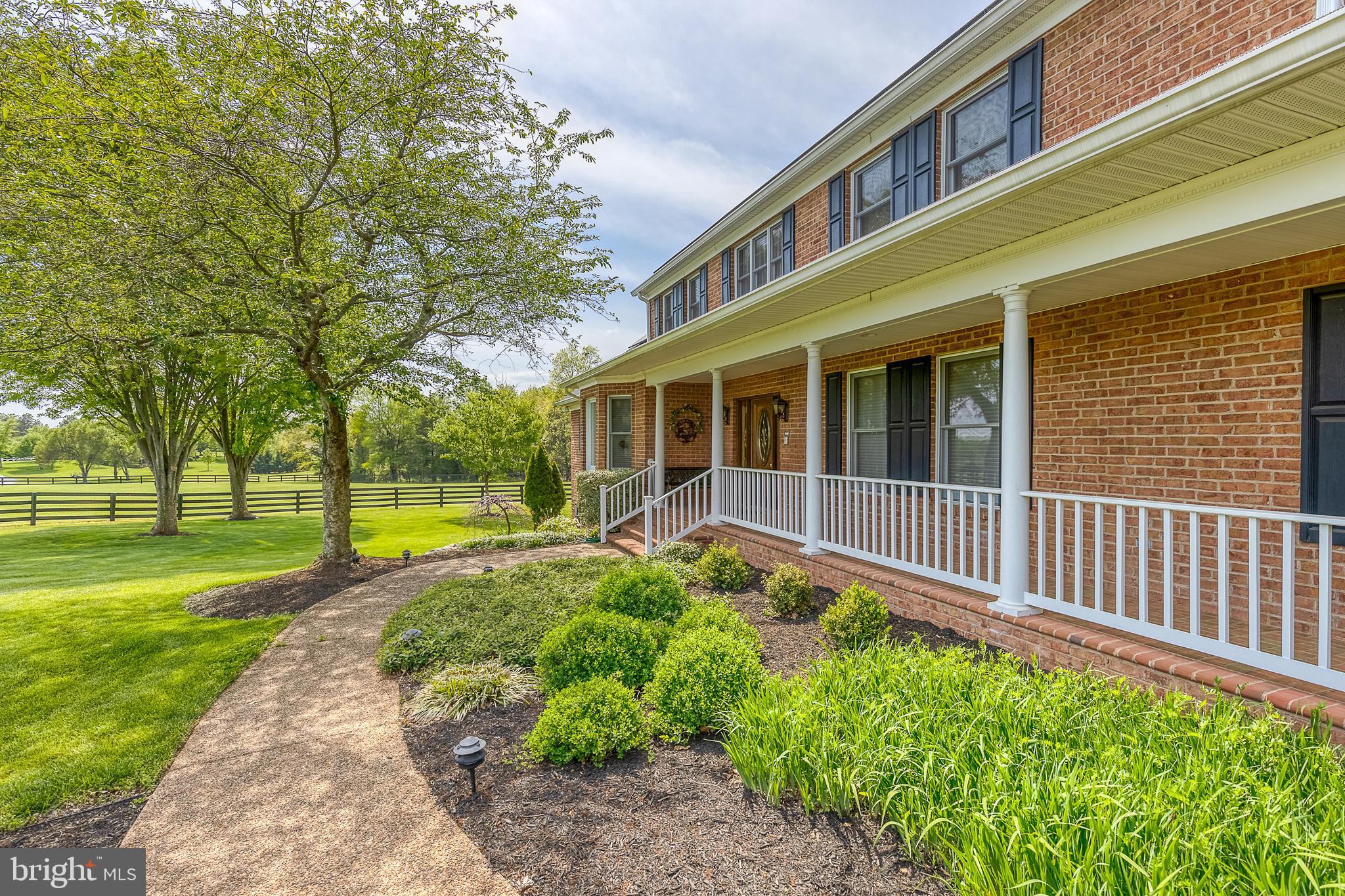 SADDLE RIDGE FARMS - Farm