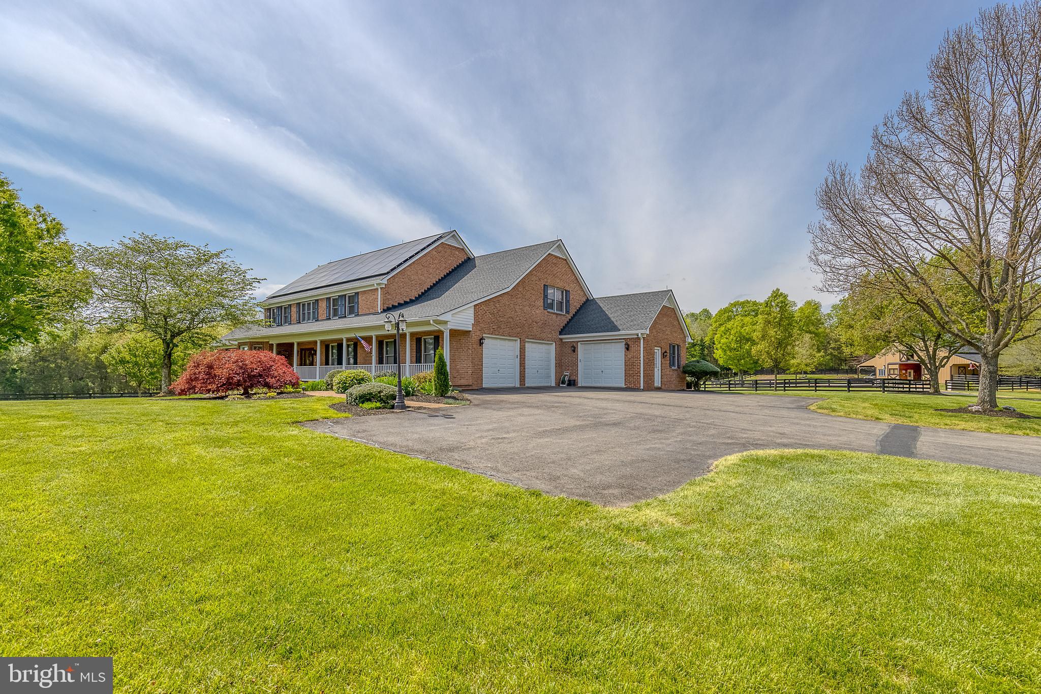 SADDLE RIDGE FARMS - Farm