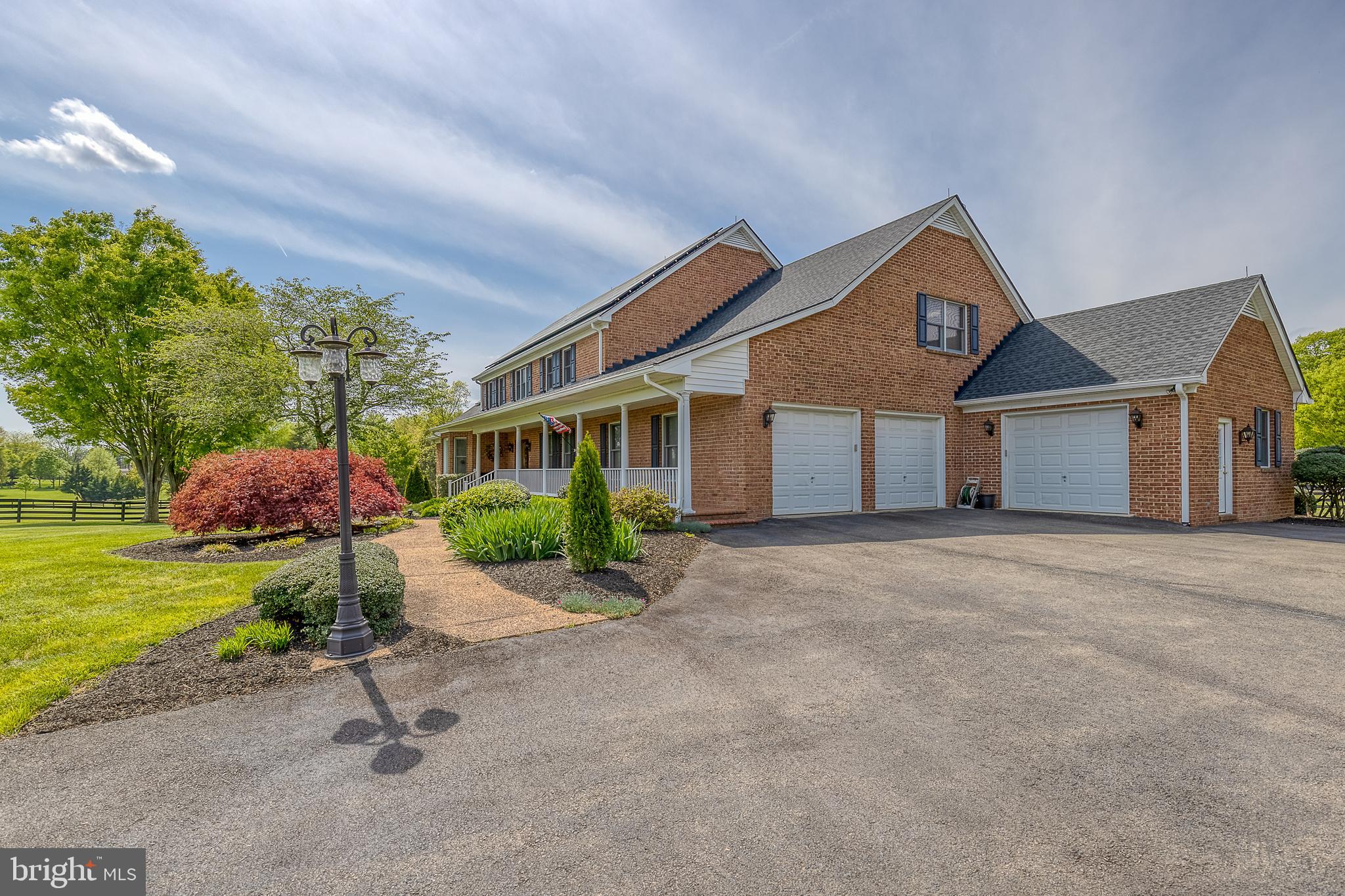 SADDLE RIDGE FARMS - Farm