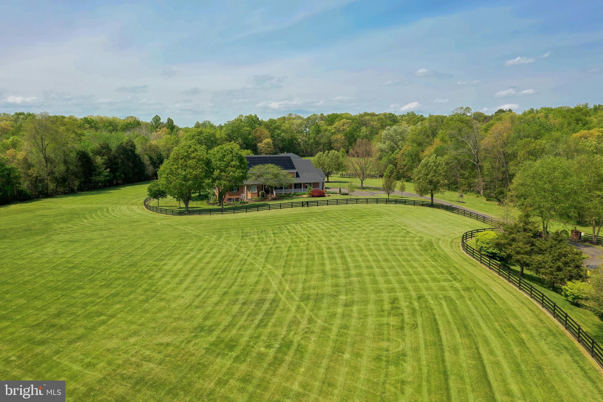 SADDLE RIDGE FARMS - Farm