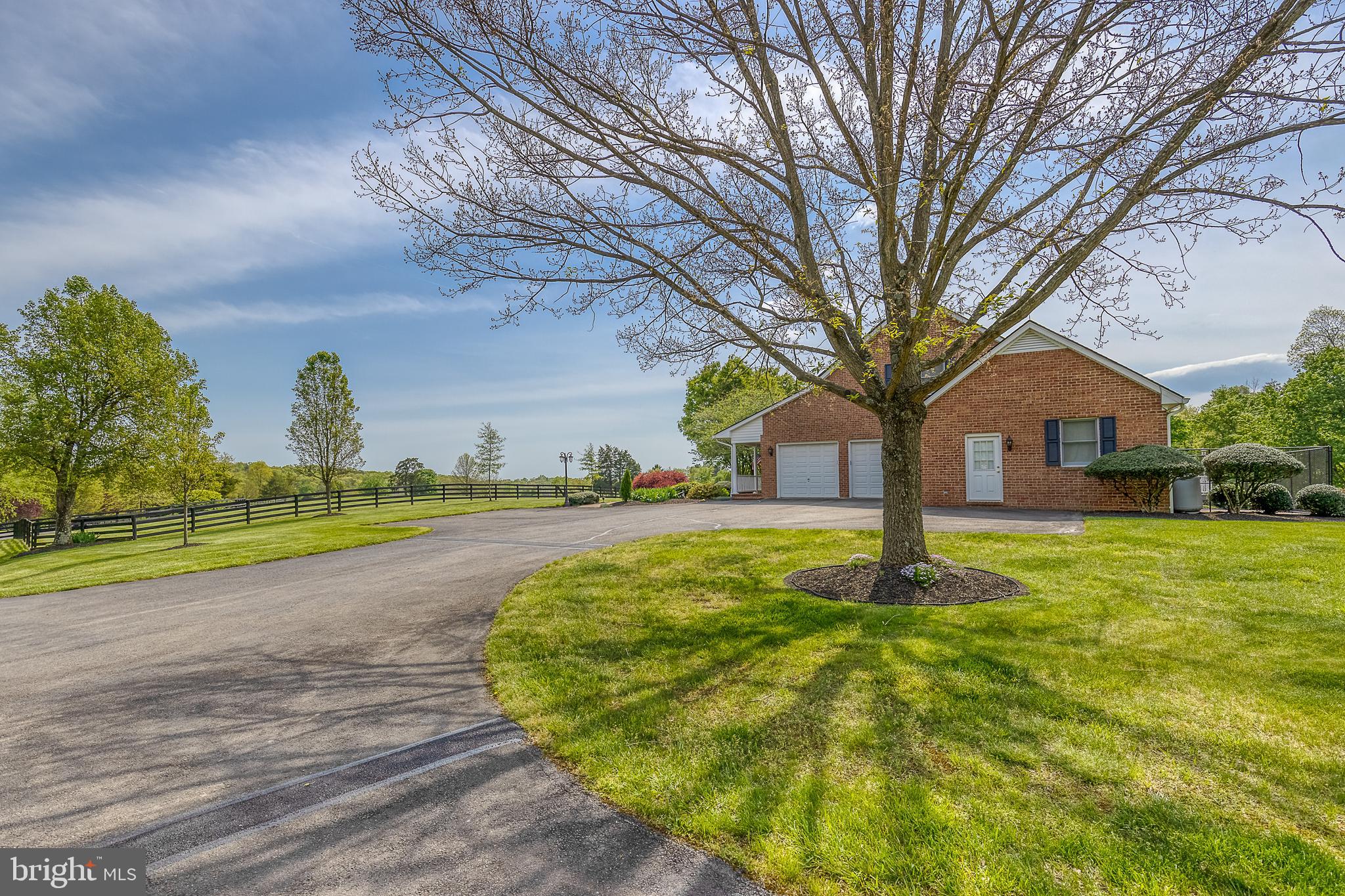 SADDLE RIDGE FARMS - Farm