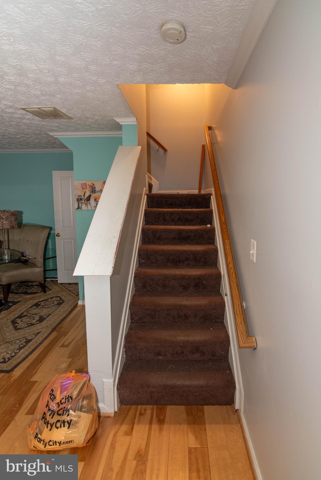 QUAIL RUN SOUTH - Residential