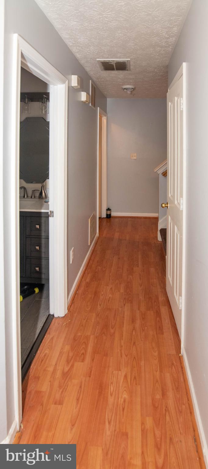 QUAIL RUN SOUTH - Residential