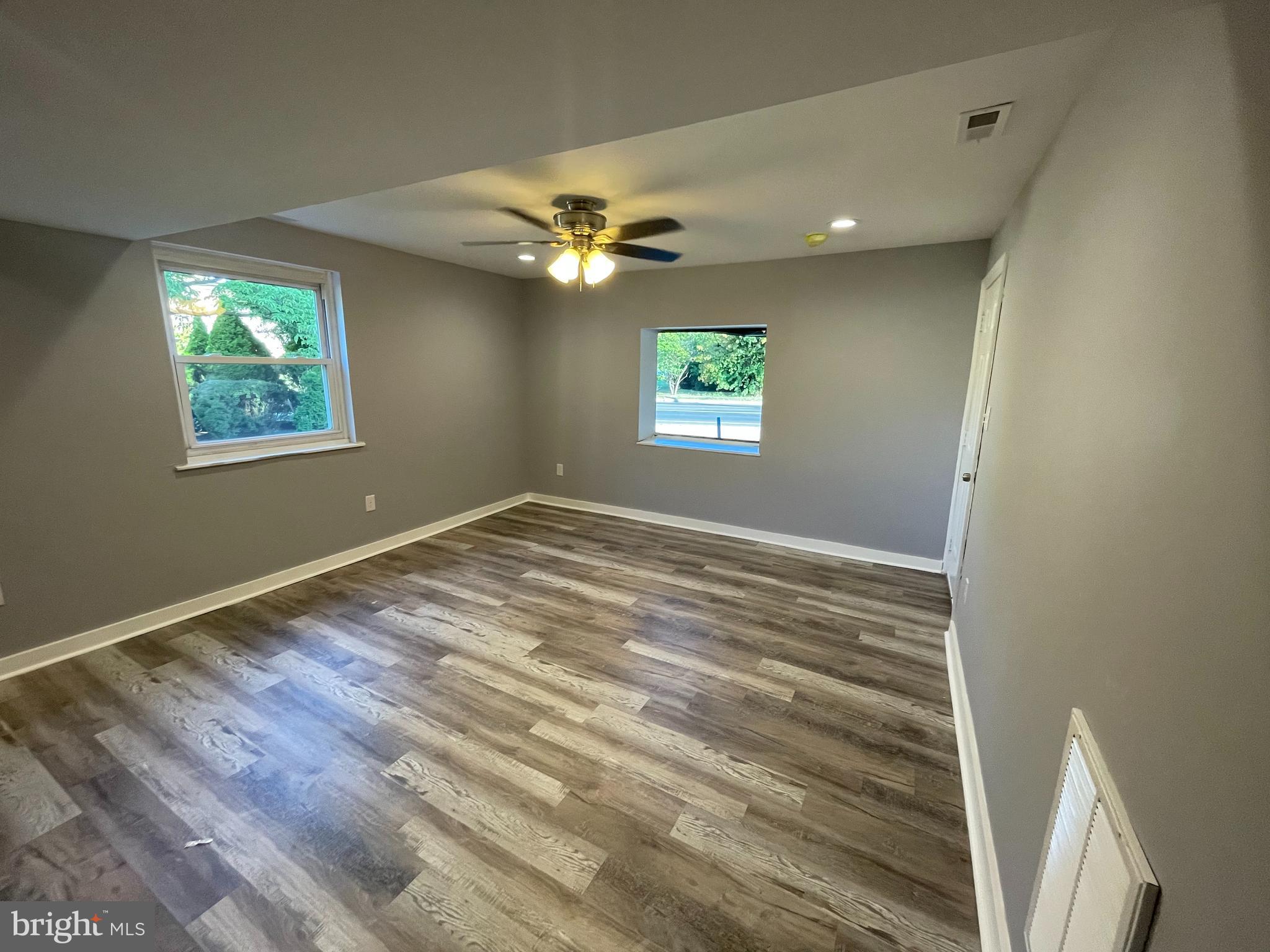 ANDALUSIA - Residential Lease