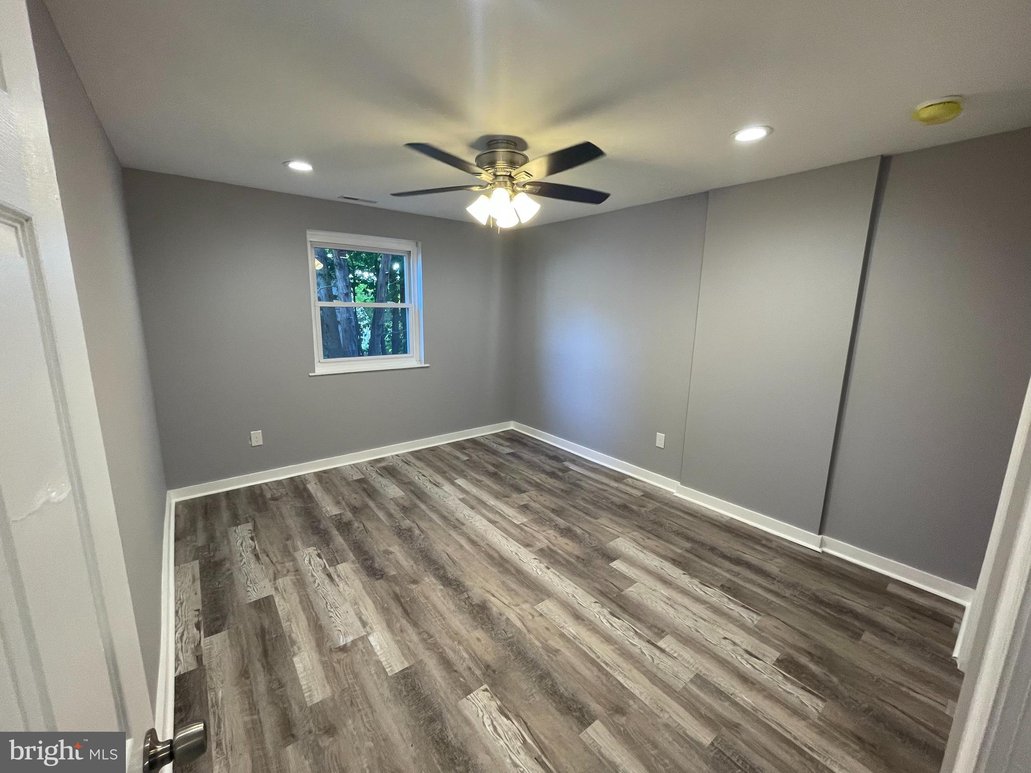 ANDALUSIA - Residential Lease