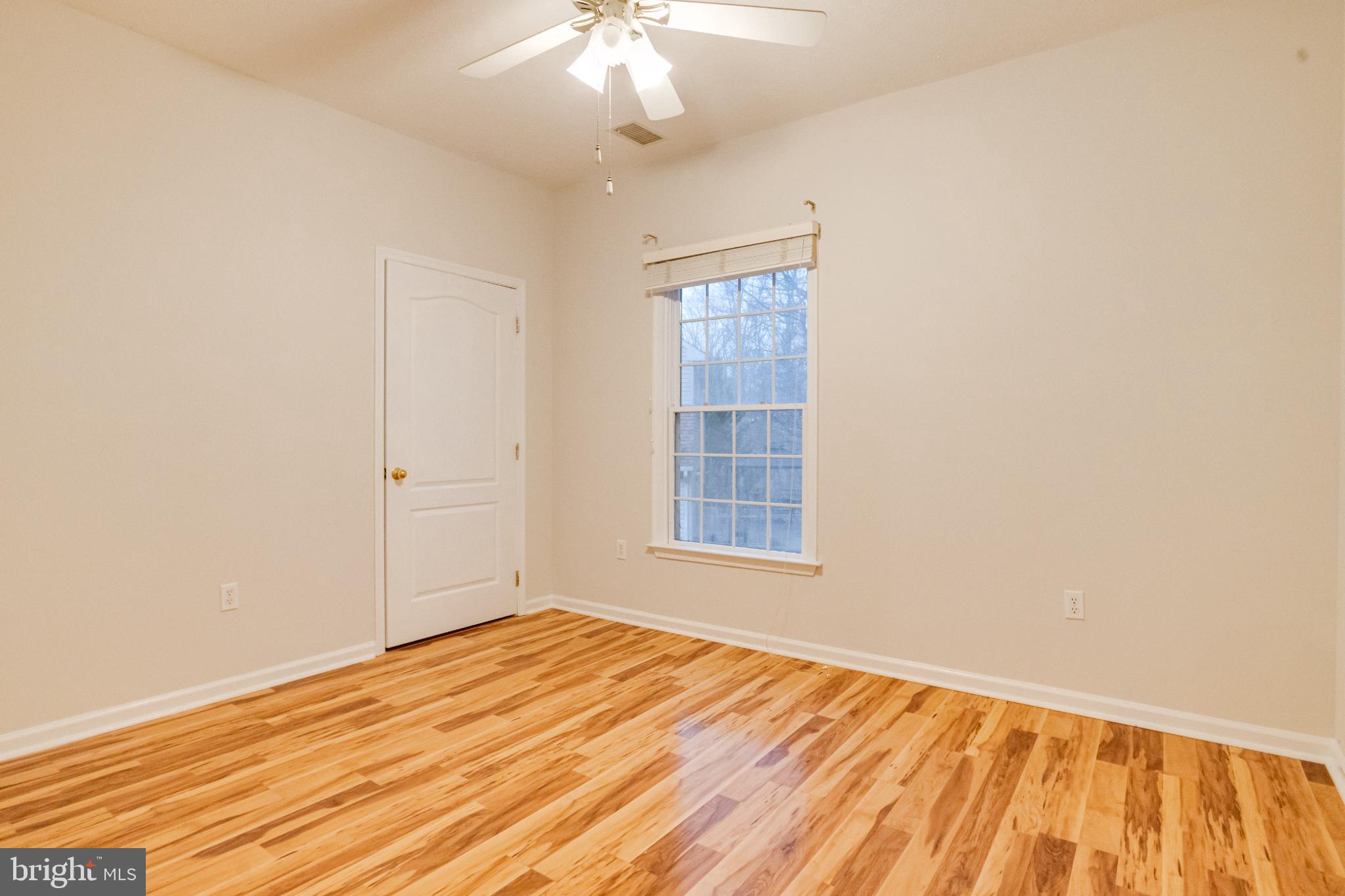 WASHINGTON WOODS - Residential