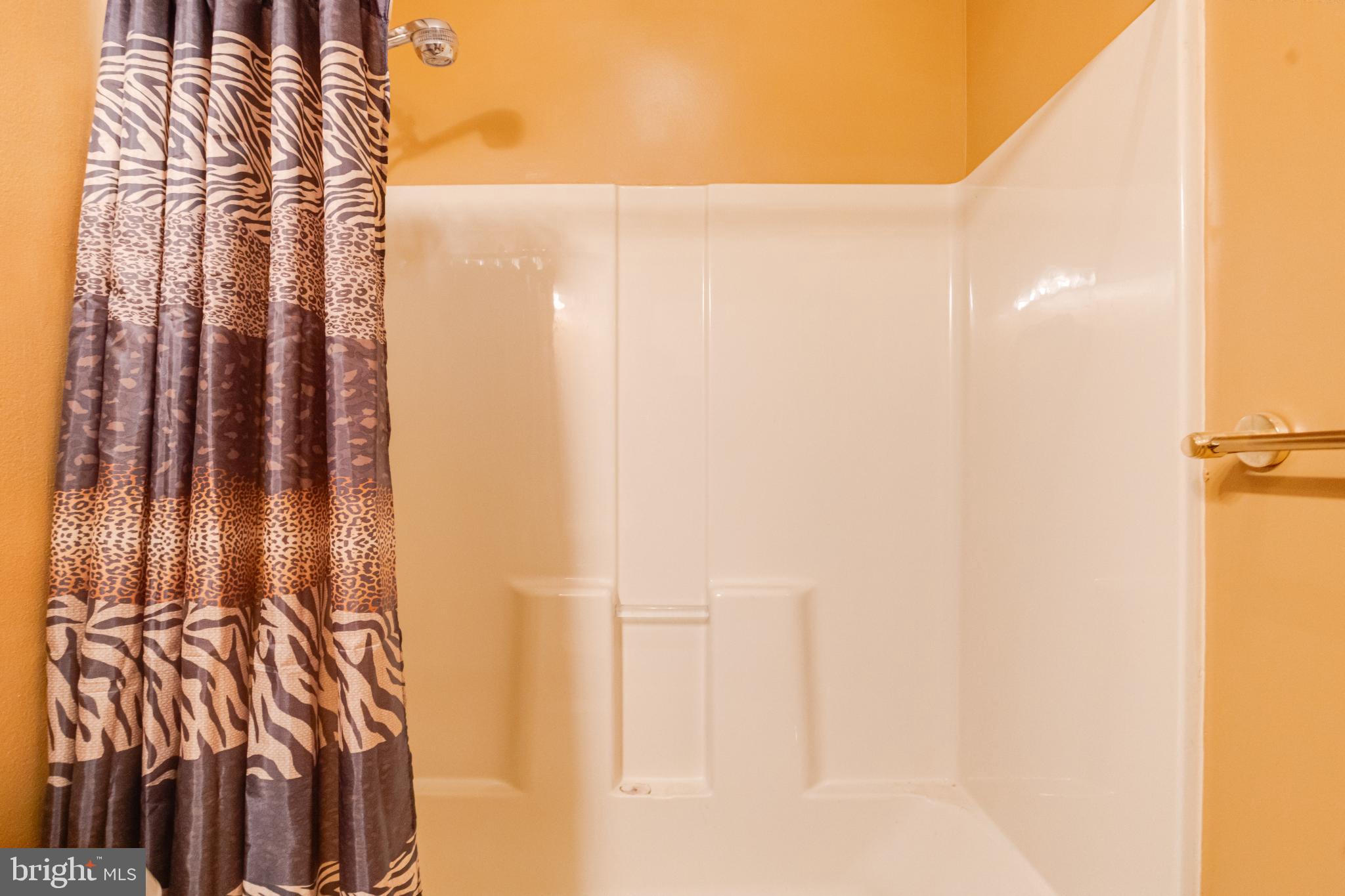 WASHINGTON WOODS - Residential